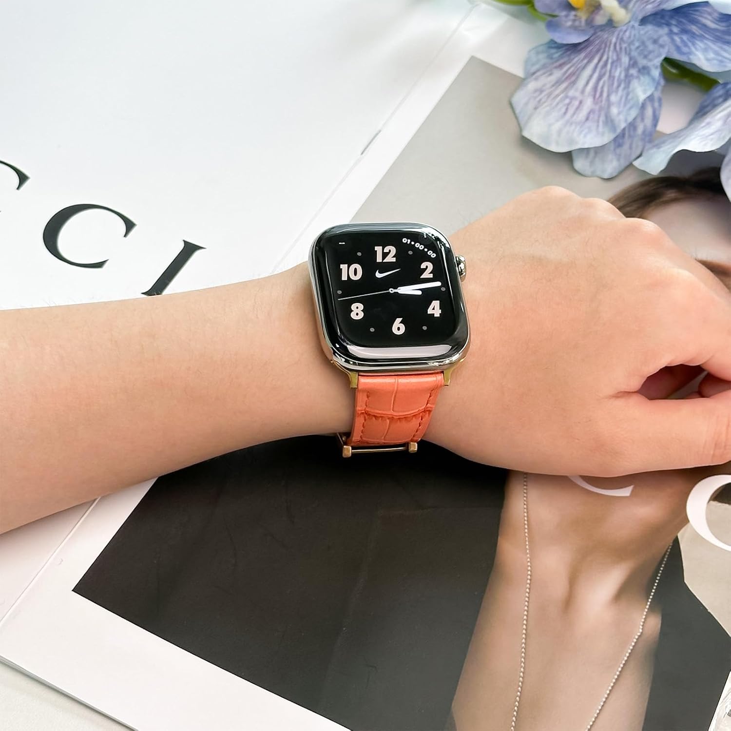 Alligator leather magnetic watch strap, perfect compatible with Apple Watch, fit for 38/40/41mm and 42/44/45/46/49mm, stylish durable soft watch strap for men and women