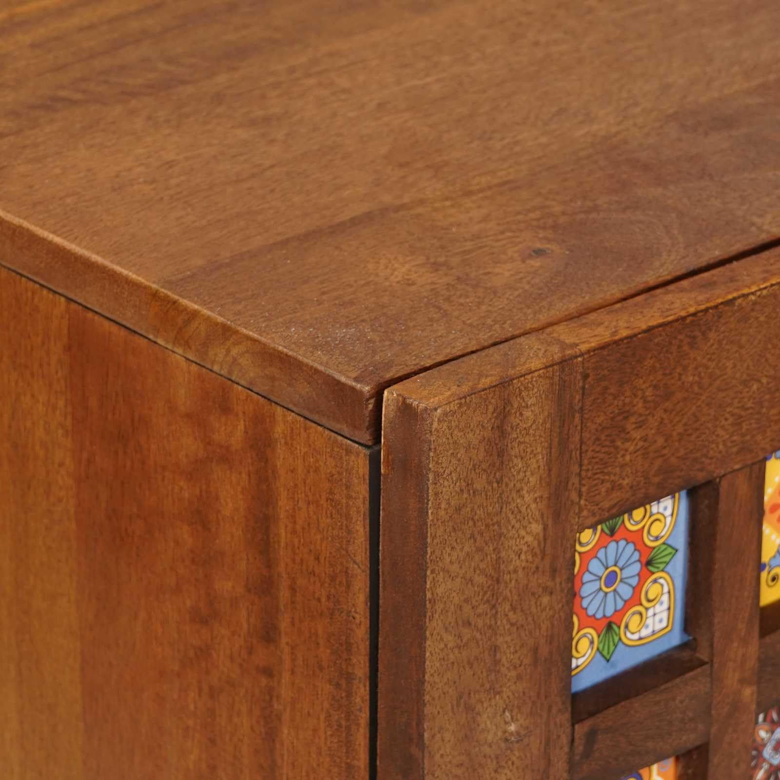 Credenza in noce con ripiano, in legno massiccio di mango, 90 x 33,5 x 75 cm, mobile basso con 2 ante a cerniera e spazio per TV, HiFi, CD, DVD, vinile, console di gioco, ricevitore