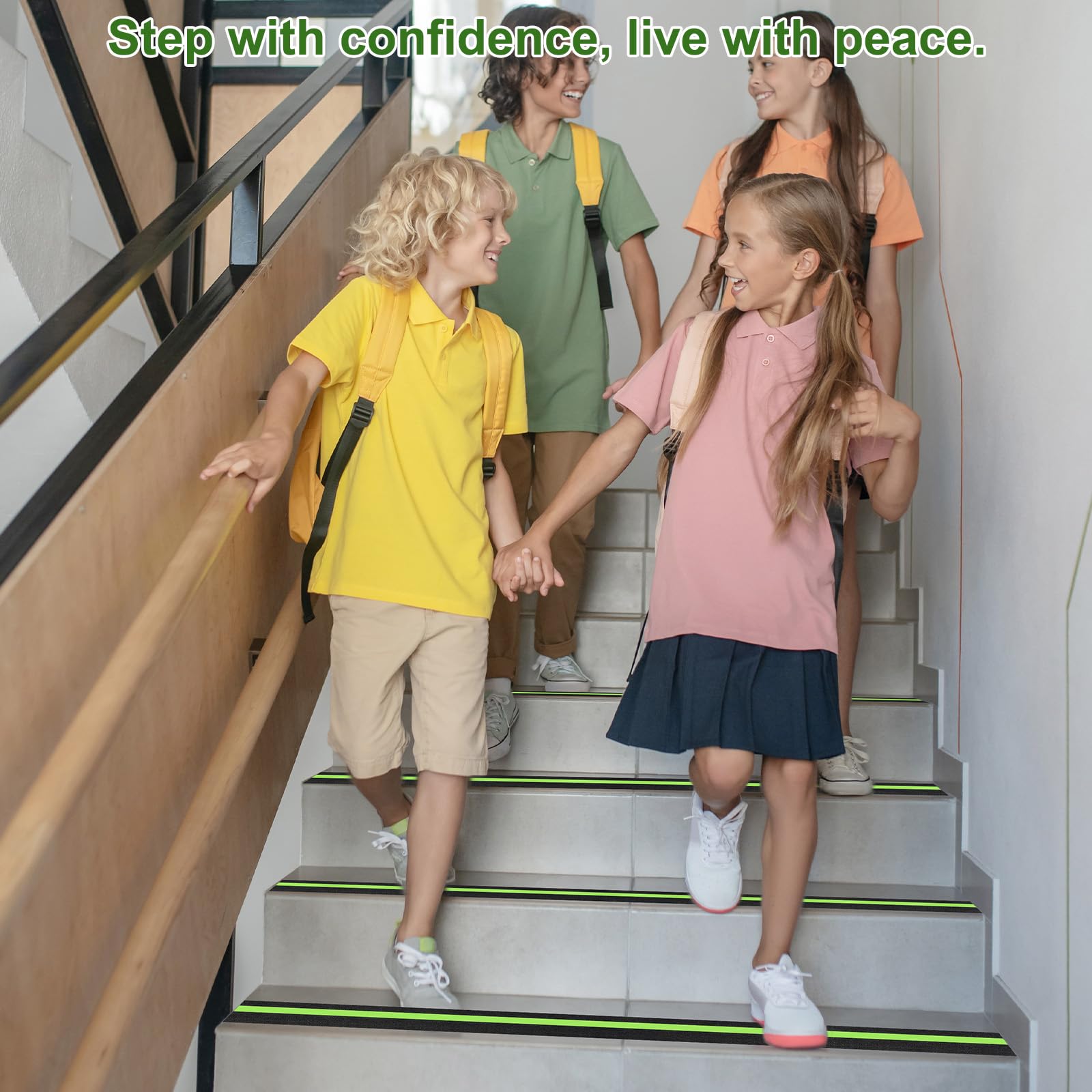 Cozary 2 Piezas Cinta Antideslizante Escaleras Luminosa, 5m x 5cm Cinta Adhesiva Antideslizante de Seguridad, Brilla en la Oscuridad, para Interiores y Exteriores,Escaleras, Escalones, Rampas y Suelo