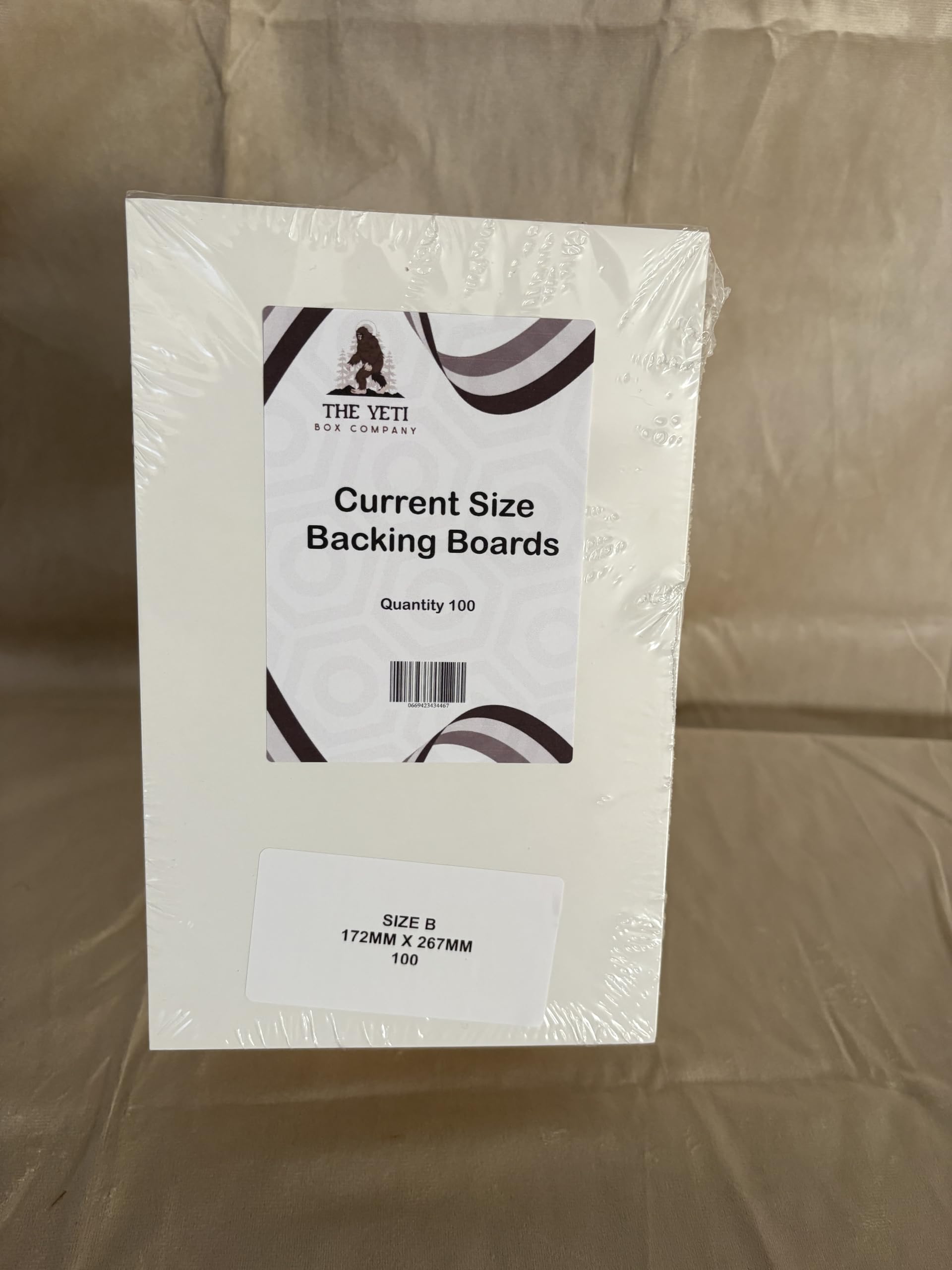 The Yeti Box Current Size Comic Backing Boards, White, 172mm x 267mm, 100 Pack, New and Sealed