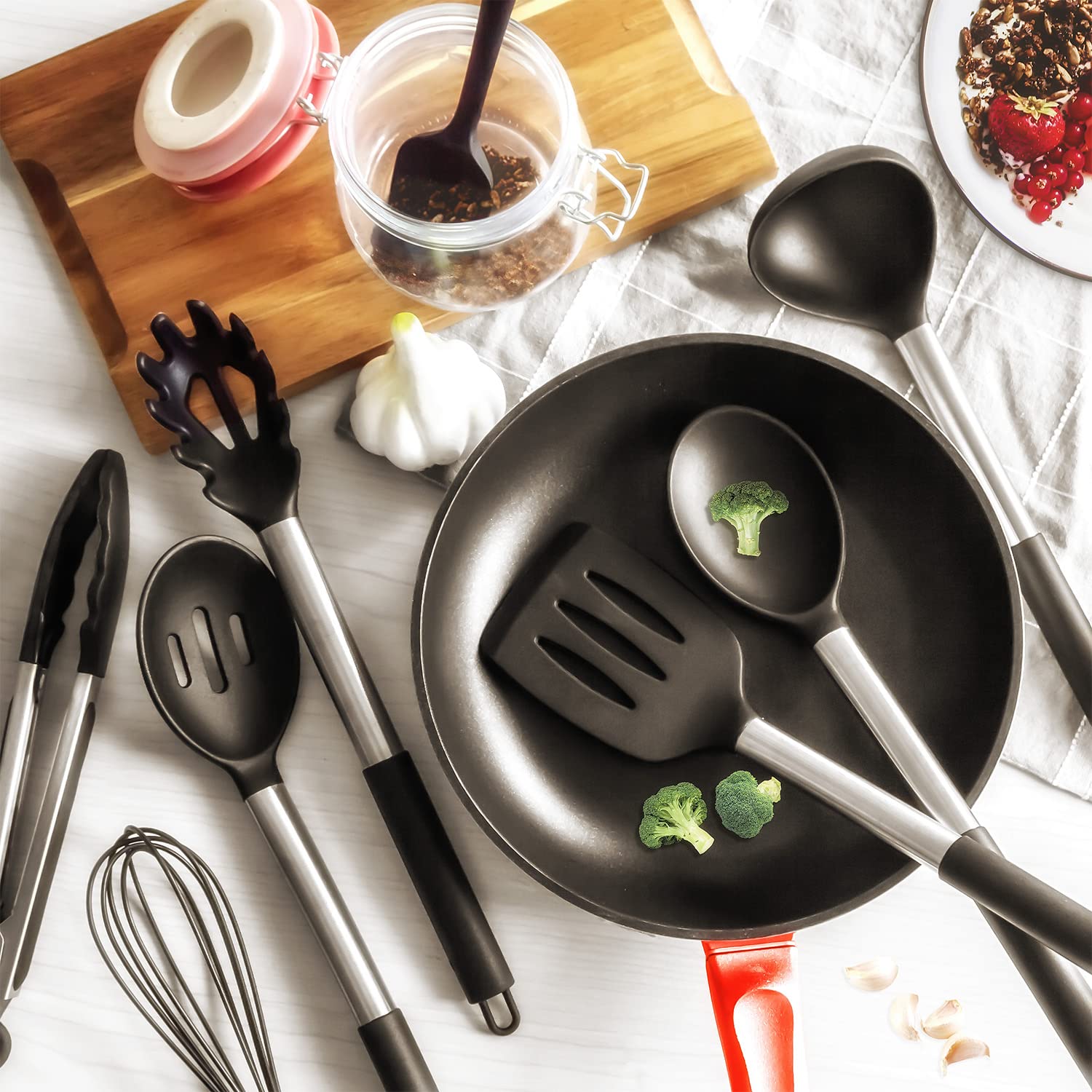 Silikon-Küchenhelfer-Set, hitzebeständig, Küchenutensilien-Set, Edelstahl-Silikonutensilien-Set für antihaftbeschichtetes Kochgeschirr, BPA-frei, spülmaschinenfest