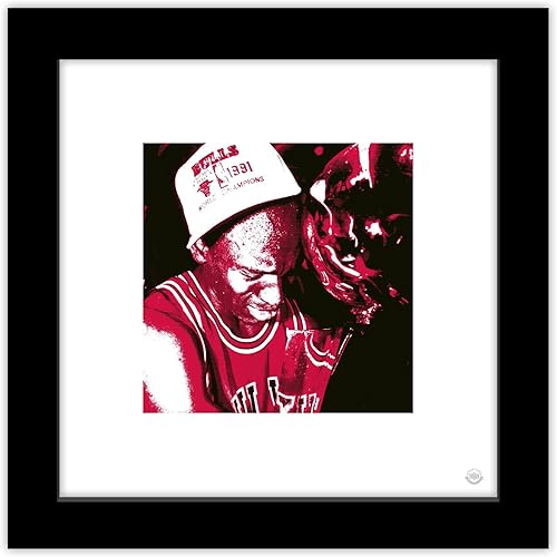 Trends International Gallery Pops Michael Jordan - Póster de pared de trofeo del campeonato de 1991, 12.00 x 12.00 pulgadas, versión de marco negro
