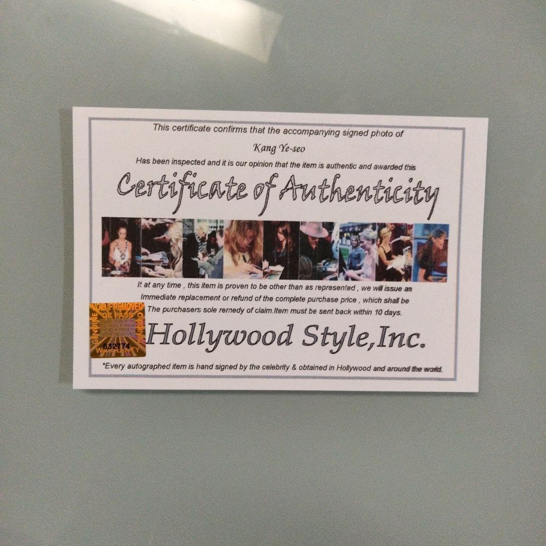 Amazon.co.jp: カンイェソ直筆サイン入り超大型写真…Kang Ye-seo