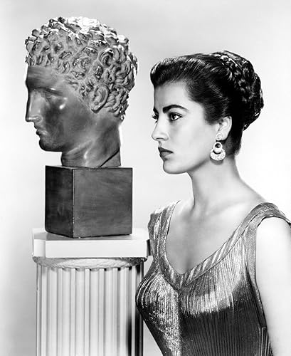 Posterazzi Irene Papas Mgm Publicity For Tribute To A Bad Man 1956 - Póster fotográfico (8 x 10)