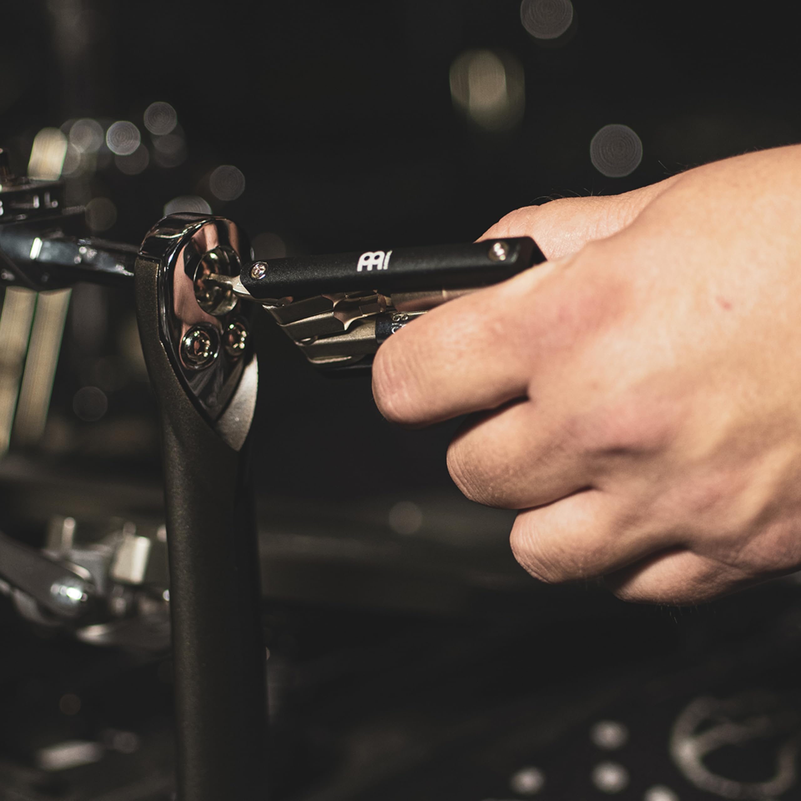 Meinl Stick & Brush Drum Tech Schlagzeug Multi-Tool mit Stimmschlüssel und wichtigsten Tools - Schlagzeug Zubehör (SB503)