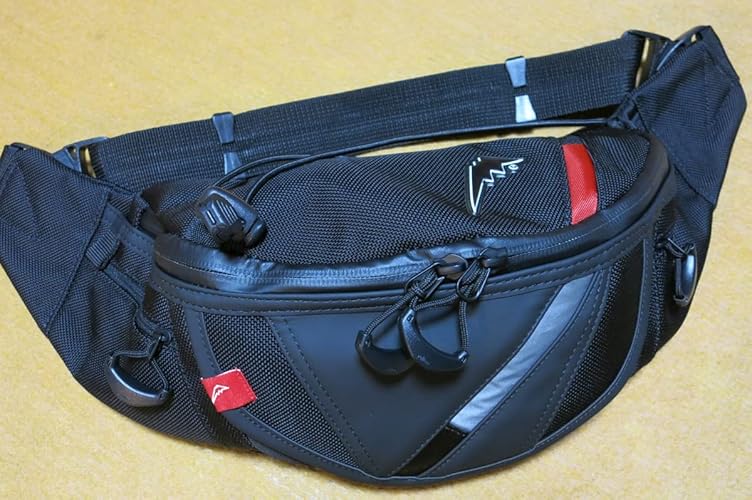 Amazon.co.jp: KUSHITANI（クシタニ） ウエストバッグ ブラック K-3585