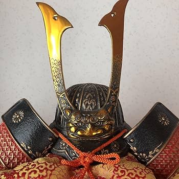 五月人形 【平成】兜飾り 五月人形 久月 兜平飾り 兜飾り 早乙女幸隆作 1/3 黒小札 正絹