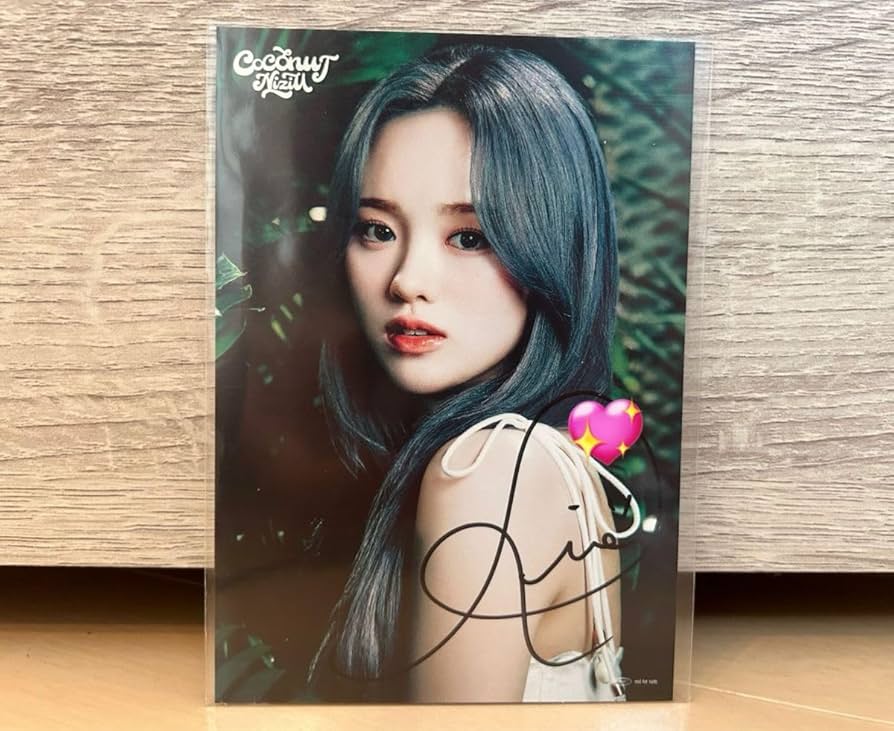 NiziU Coconut secret 直筆ユニットサイン NiziU Coconut secret ユニットサイン - メルカリ