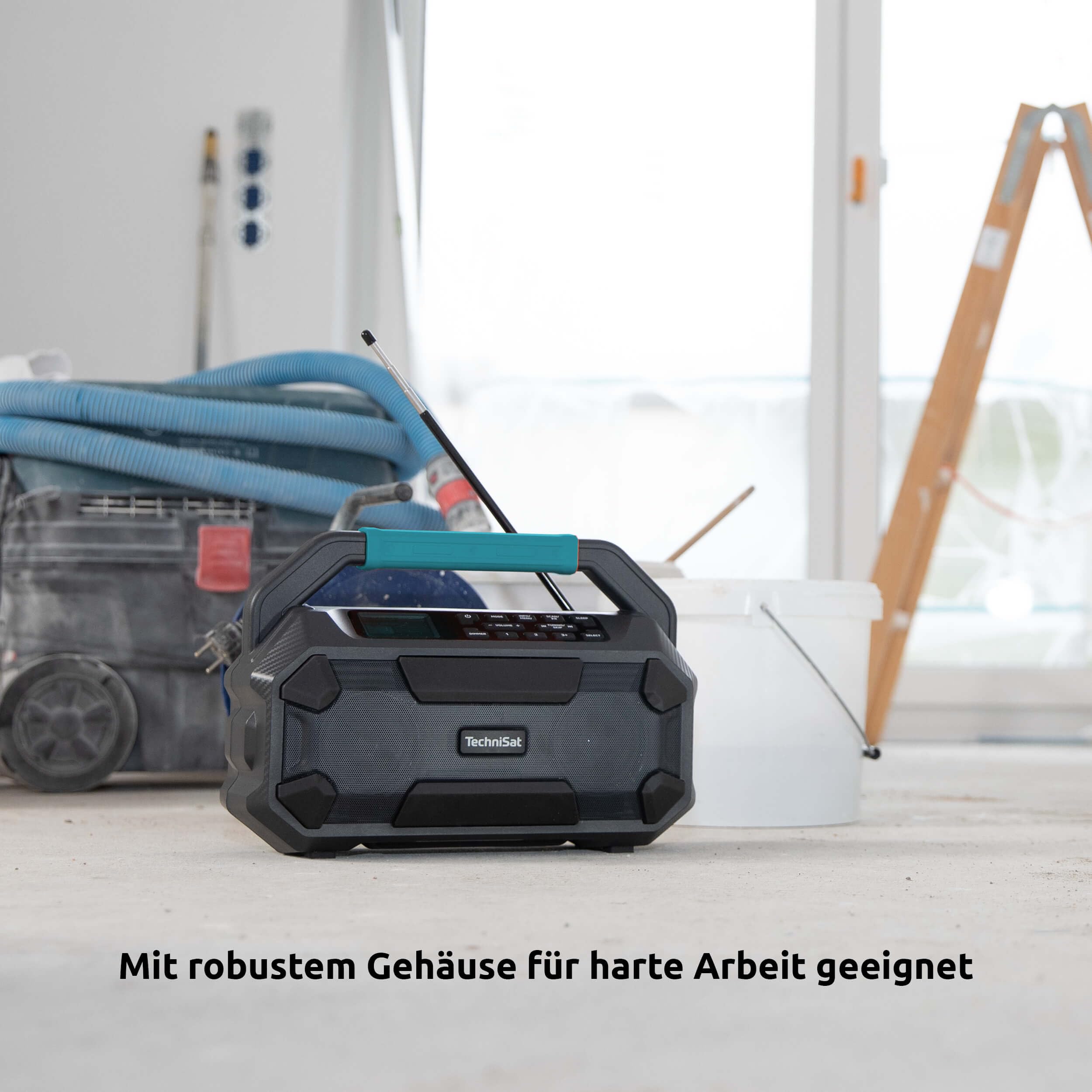 TechniSat Viola 231 OD – Makita Akku kompatibles Baustellenradio (DAB+, UKW, AUX in, Bluetooth, IPX4 Spritzwassergeschützt, 2 x 15 W Stereo Lautsprecher)