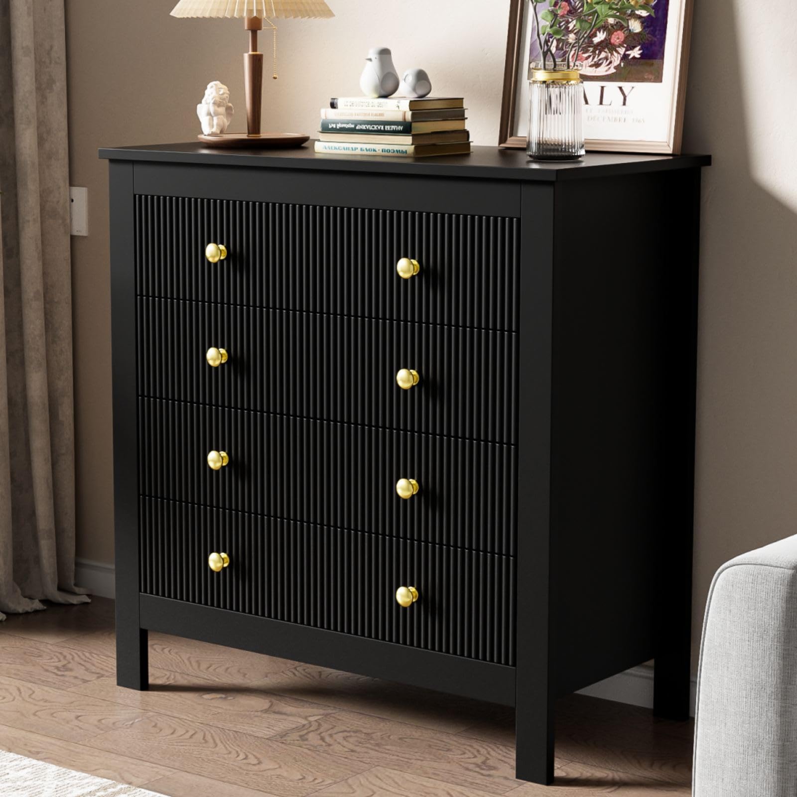 KOMHTOM Commode de Salon de Chambre Noire avec 5 tiroirs Meuble tiroir Rangement avec poignées dorées Meubles de Salon, de Cuisine et de Chambre à Coucher (Noir)