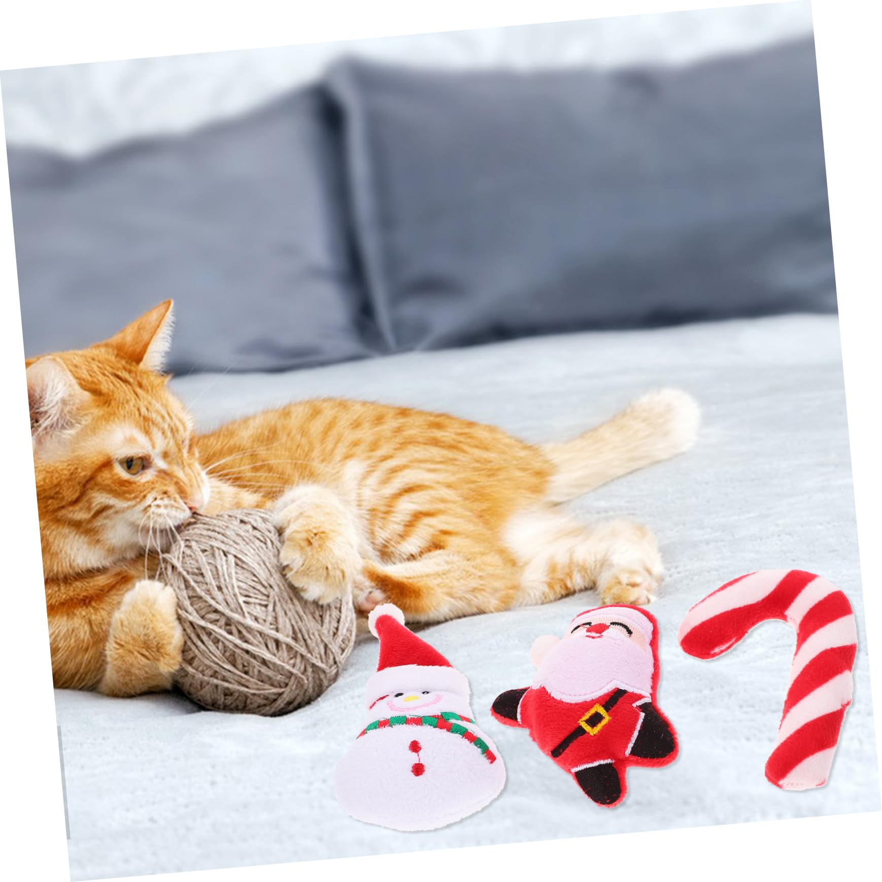 Yardwe 6 Pcs Christmas Catnip Toys, Plush Chew Toy Snowman Candy Cane Design for Stimulating Play and Biting - Image 4