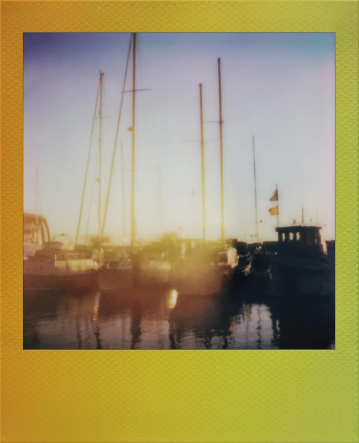 Polaroid Go Color Film - Gradient Multi-Color Frames - 16 Photos (6383) - Go Mini Film is only Compatible with Polaroid Go Cameras (Not Compatible with Polaroid I-Type Now Cameras)