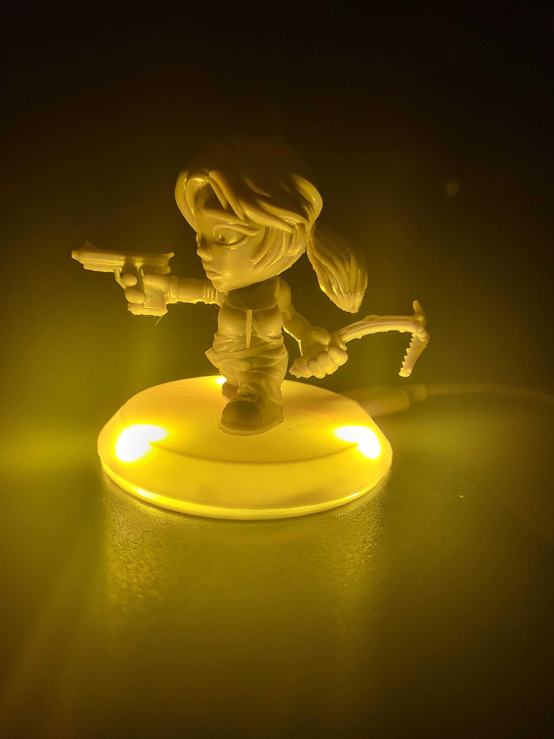 Lara Croft Miniature Statue with LED Night Lights USB-C