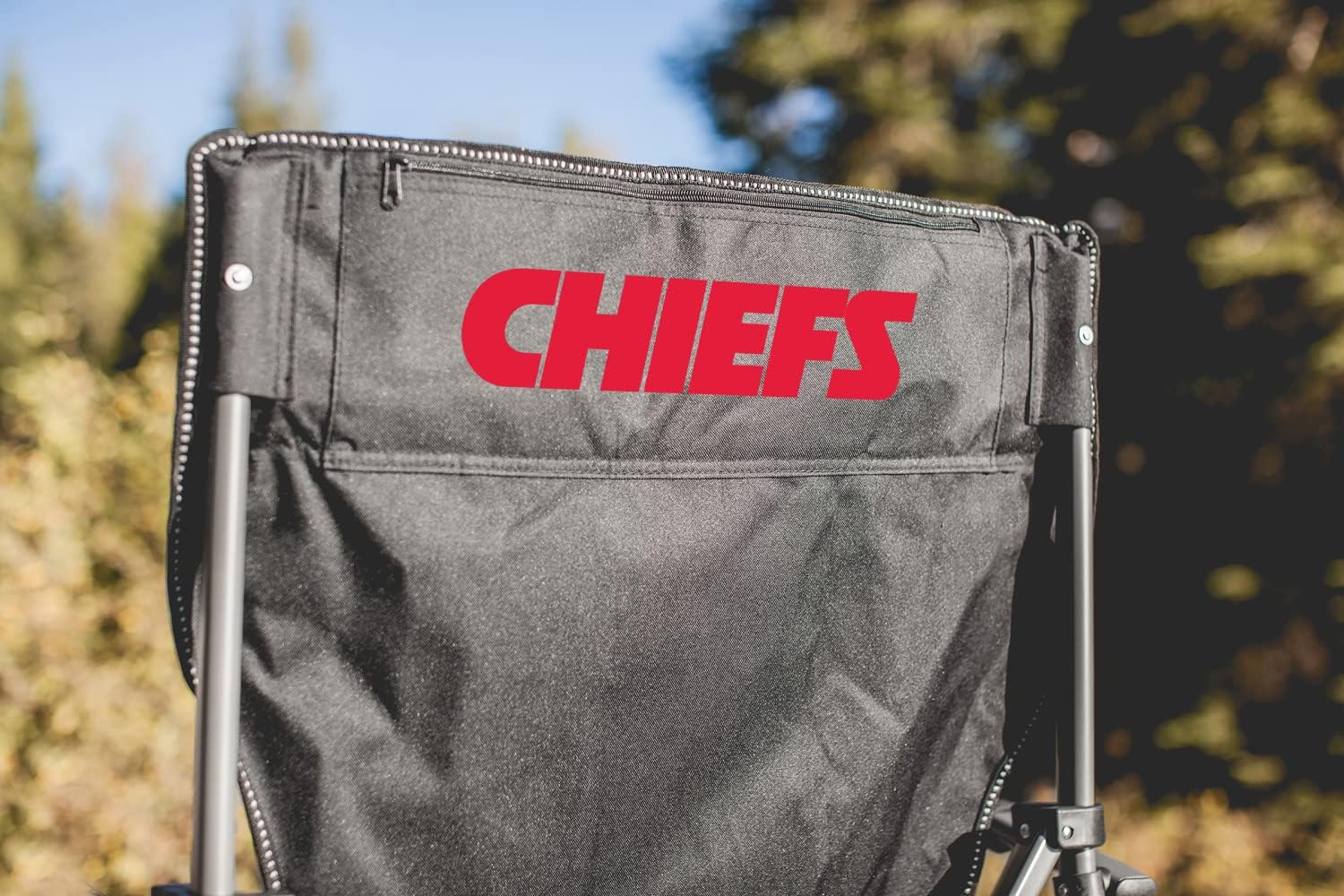 Picnic TIME NFL Kansas City Chiefs Big Bear XXL Camp Chair with Cooler, Heavy Duty Beach Chair, 500 lb Capacity Camping Chair with Carry Bag, (Black)