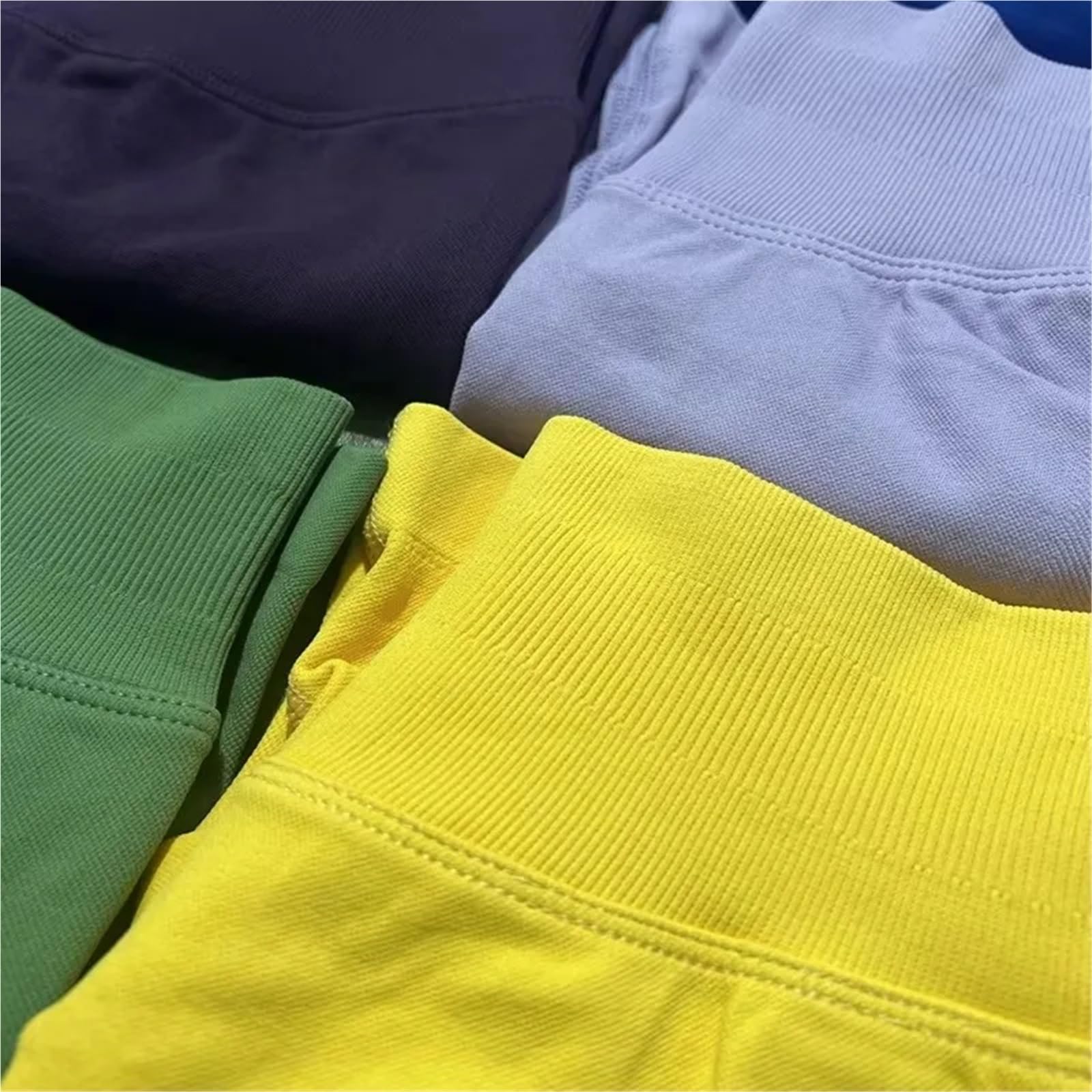 Donne Short da Ginnastica Leggings Sportivi da Donna, Aderenti, a Vita Alta, Traspiranti e Aderenti, in Tinta Unita