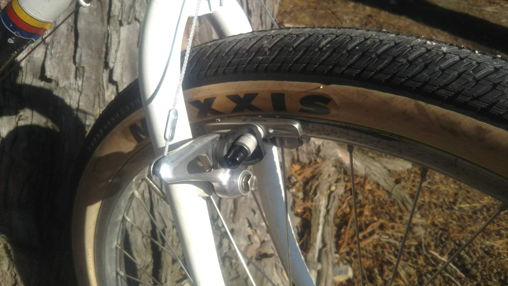 Amazon | カンチブレーキシュー変換アダプター | 小倉自転車