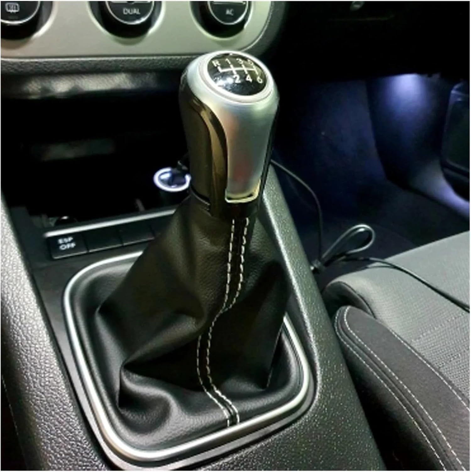Manual Shifter Boot Gear Shift Knob Fit for VW Fit for Golf 5/6 MK5/6 Scirocco(2009) Fit Fit Octavia Car Interior Accessories Replacement(K0541)