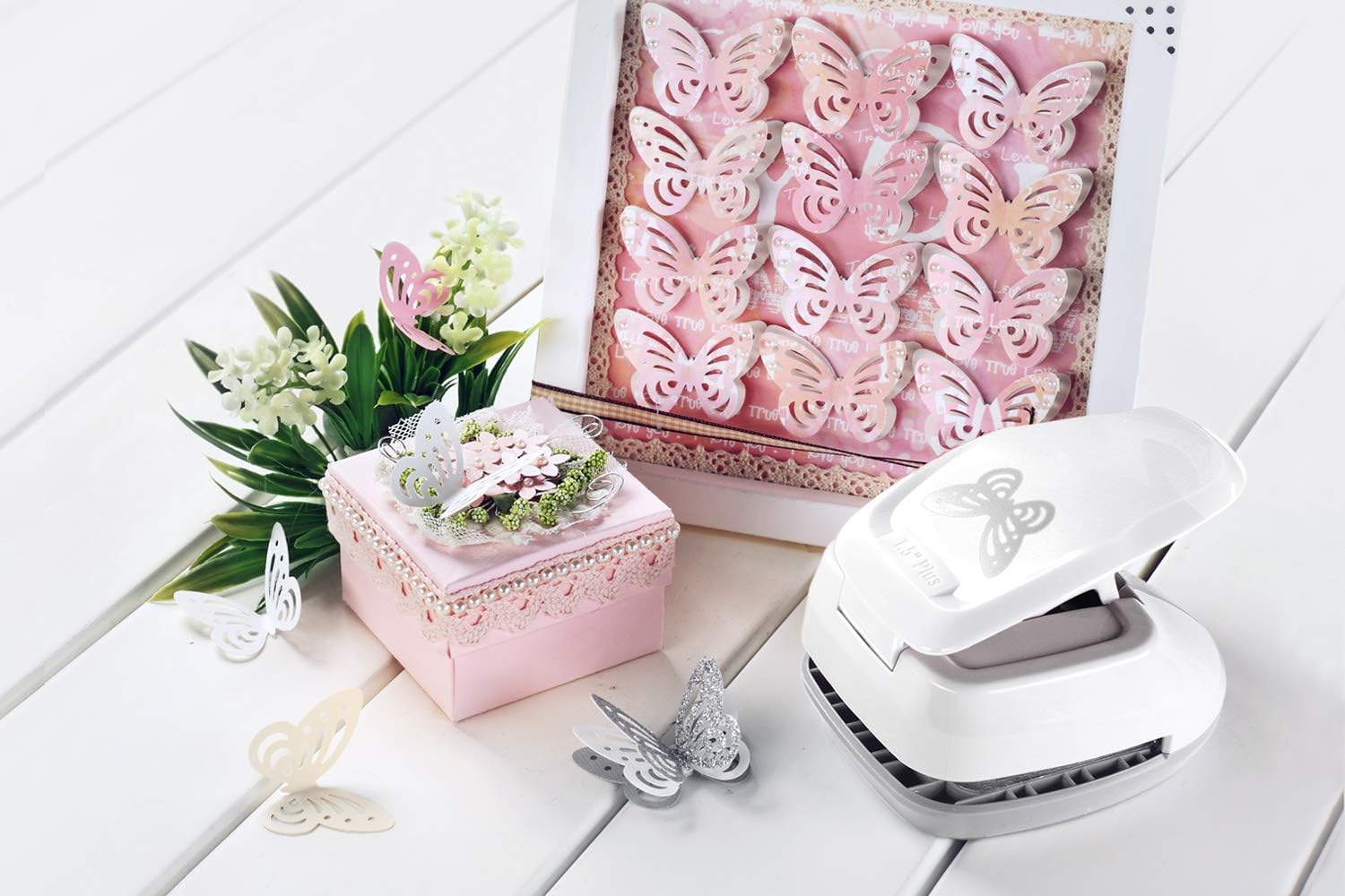 Bira 1.5 inch Silhouette Craft Lever Punch, Valentine Day Punch, for Scrapbooking Cards Paper Arts (Vine Heart)