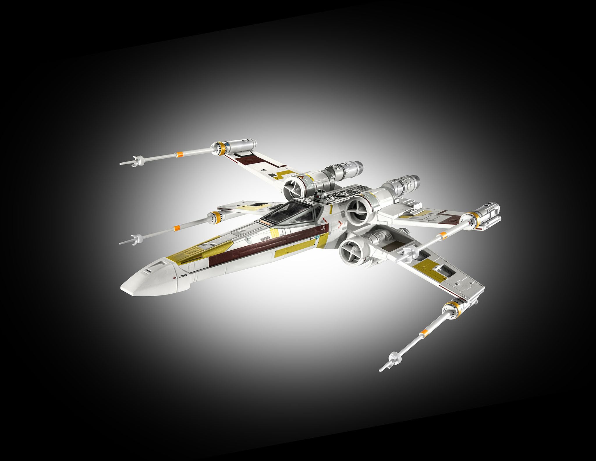 Revell 06790 Carson Teva's X-Wing Fighter : The Mandalorian 1:57 Scale Unbuilt/Unpainted Plastic Model Kit