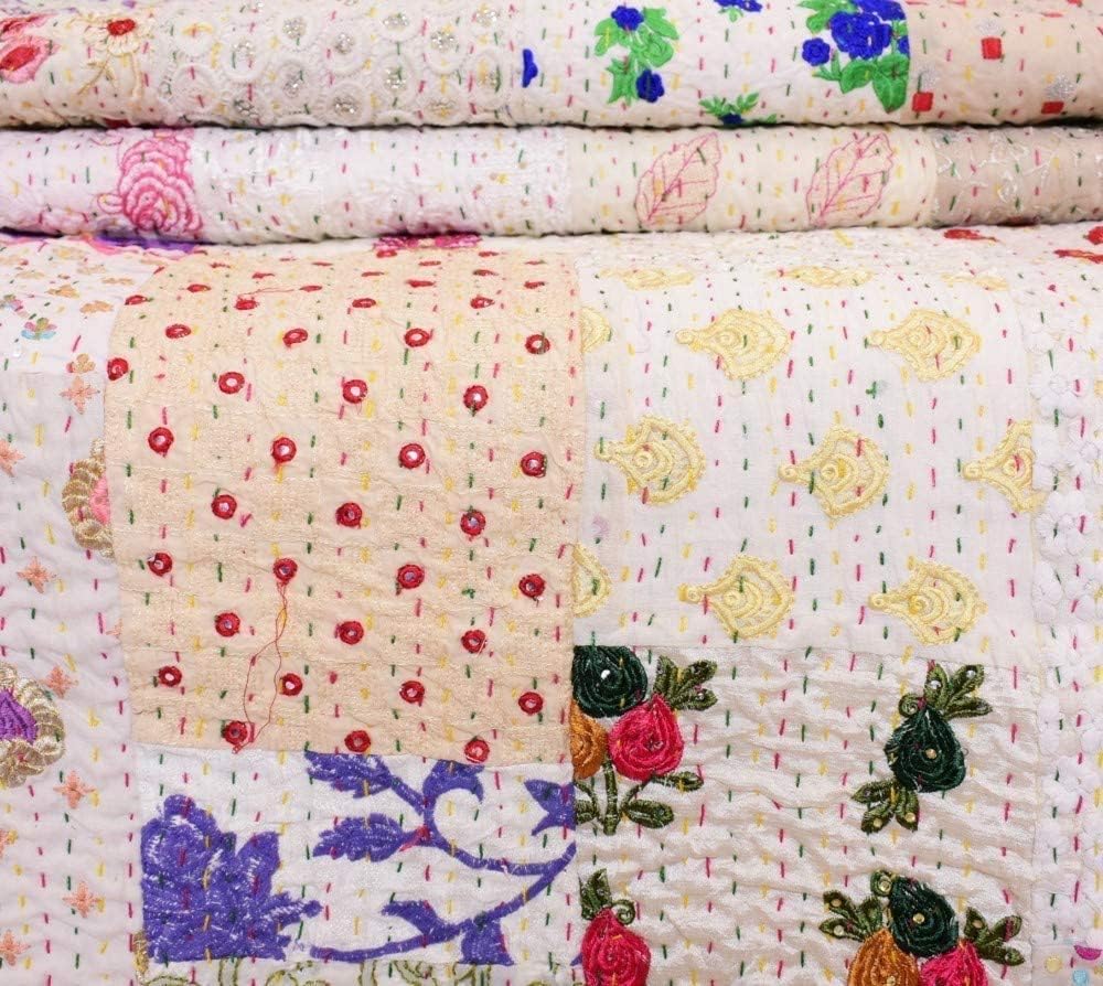 Handmade Vintage Khambadiya Print Hand Jari Patchwork King/Twin Size Embroidery Kantha Quilt Home Decorative Kantha Bedspread Indian Blanket Coverlet Art (Off-White)