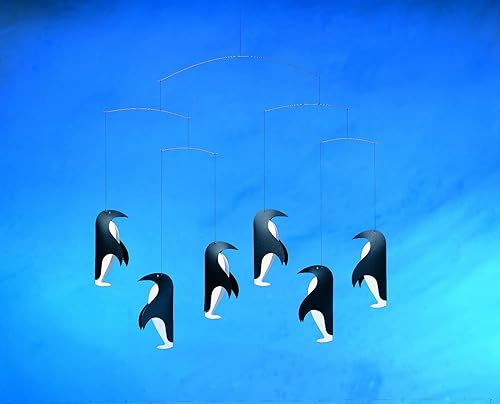 Miniatura 2 de Penguin in Tails - Móvil colgante para guardería, 18 pulgadas, plástico de alta calidad, hecho a mano en Dinamarca por Flensted