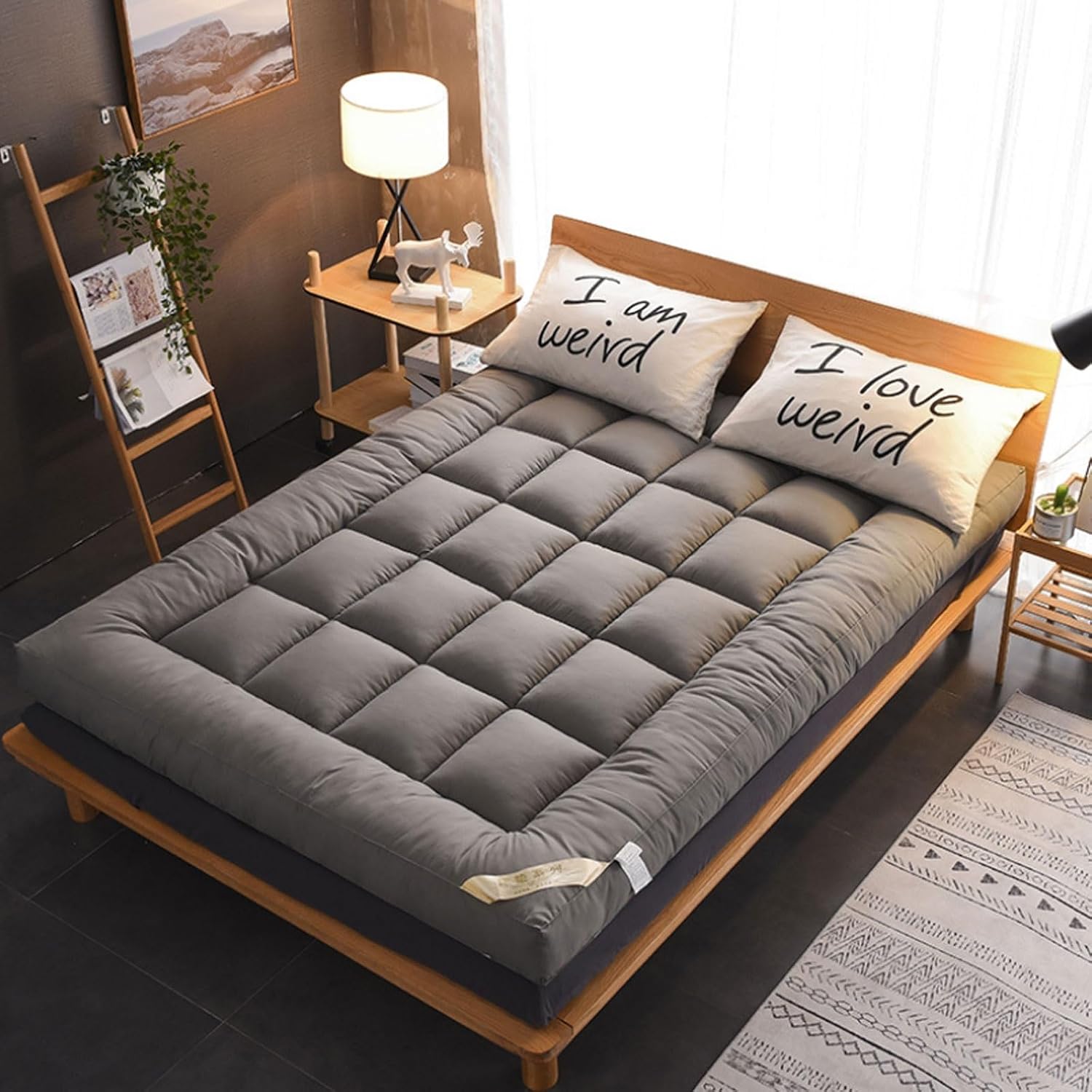 10cm Thick Solid Japanese Futon Mattress Grid Quilted Breathable Foldable Roll Up Tatami Mat Non-Slip Warm Soft Floor Pad Elastic Straps for Dorm Home Guest Room Camping Lounger Couch Bed