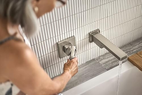 Miniatura 5 de Moen WTS911BN - Grifo de bañera de alto flujo de 90 grados con alcance de boquilla de 10 pulgadas, níquel cepillado