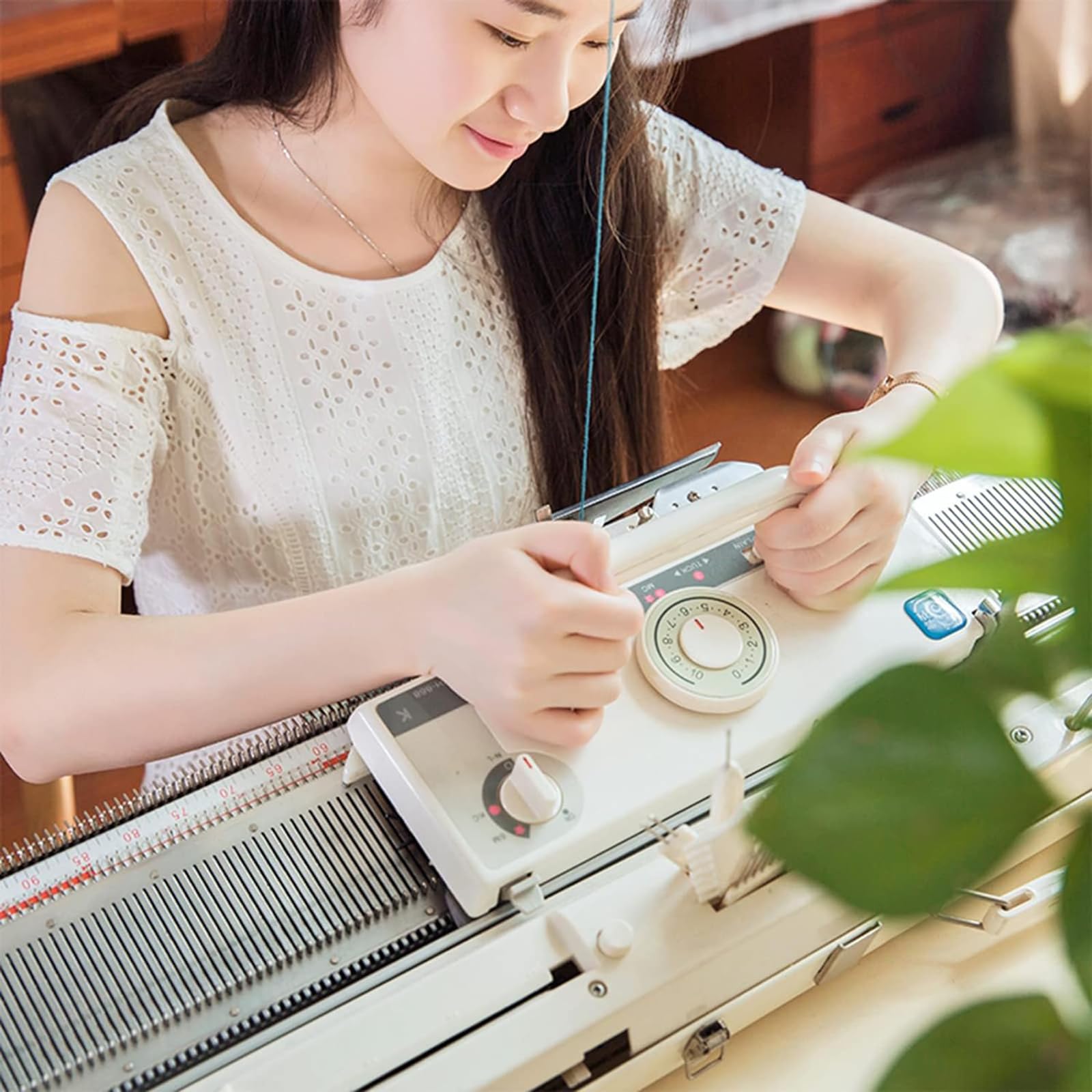 Maszyna dziewiarska – 200-igłowy zestaw Smart Loom do projektów DIY, regulowana gęstość, średnia grubość 4,5 mm do produkcji szali i swetrów