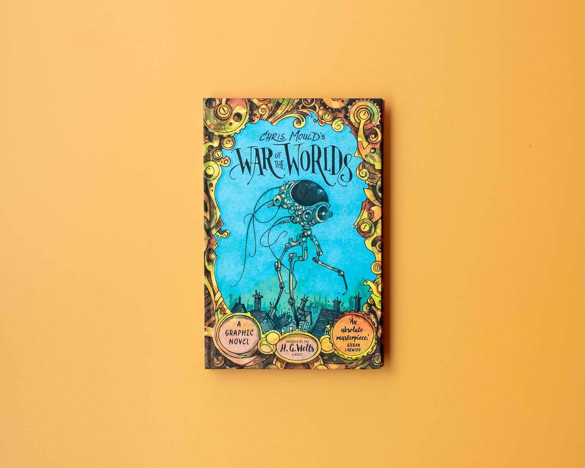 Chris Mould's War of the Worlds: The No. 1 Bestselling Illustrated Edition (Faber Young Adult Classics)