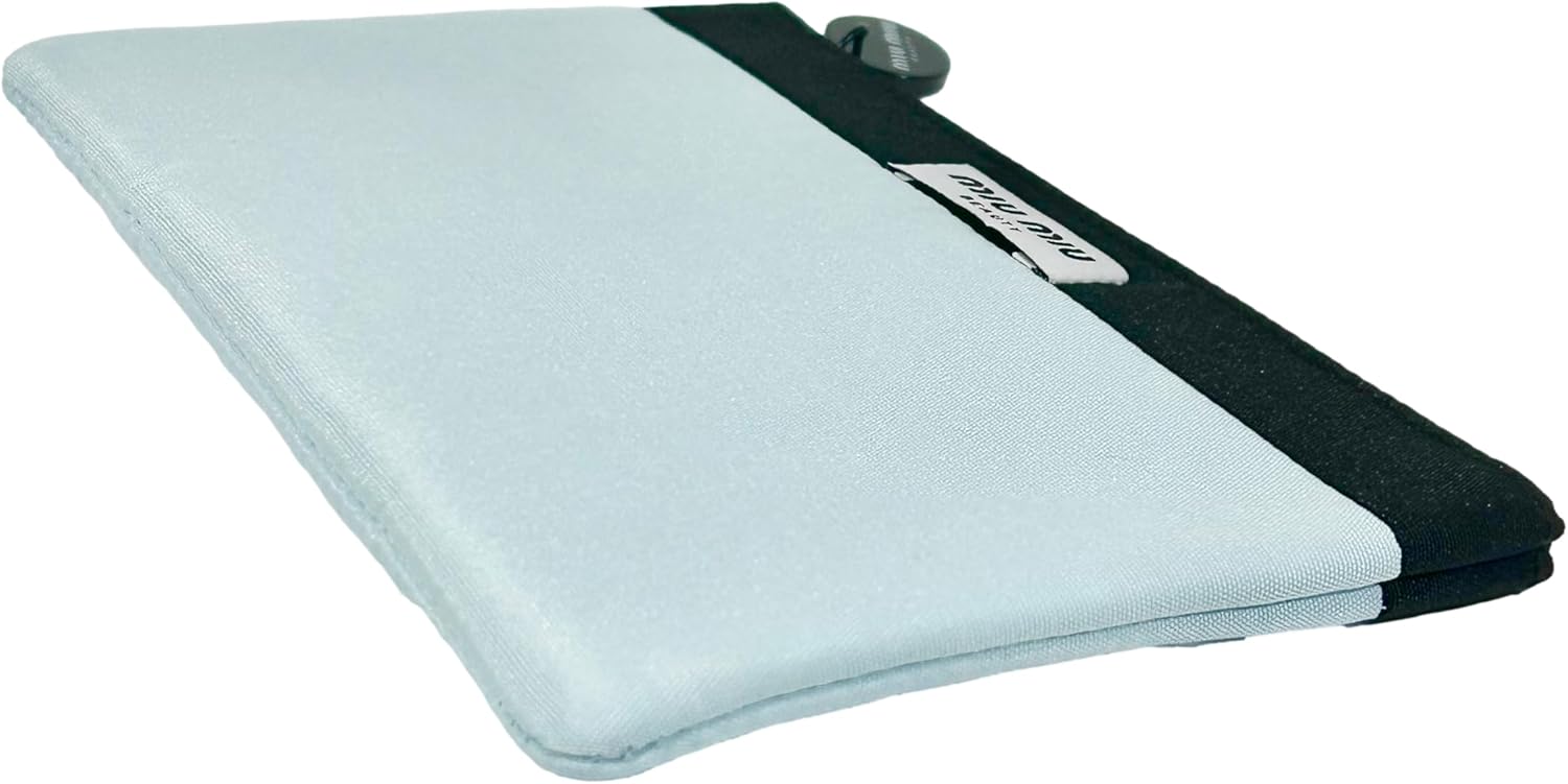 Miu Miu FLAT Cosmetic Bag Pouch Makeup Toiletry Zip Travel Fragrance Beauty Miutine Trousse (8L X 5H X 0.5W) - WOMEN - 9565