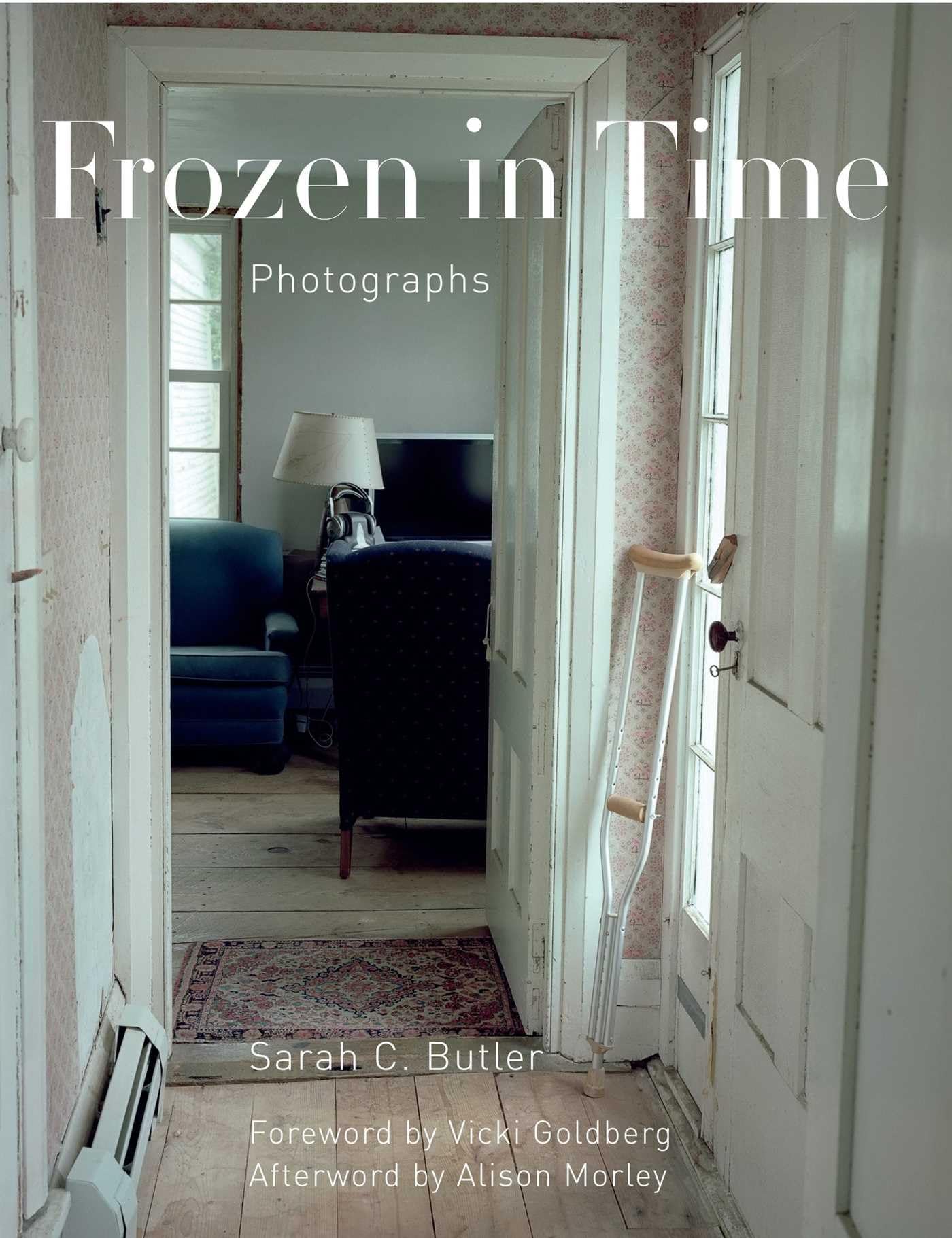 Sarah Butler frozen in time sublimez un mur vide avec cette toile