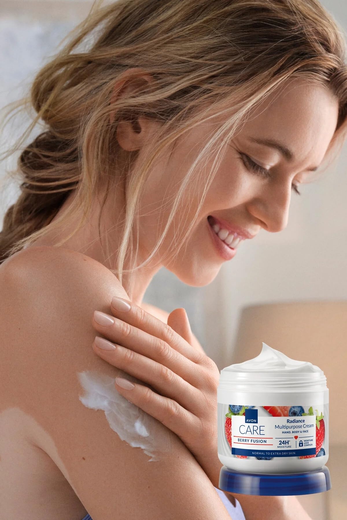 AVON Care Berry Fusion Yaban Mersini ve Çilek Özlü El, Yüz ve Vücut Kremi, 400ml, 3'lü Set
