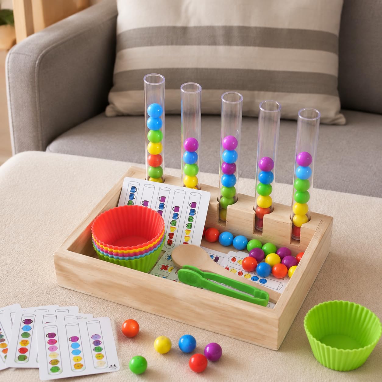Jugue Educativo Madera, Set csificación Elementos con Tubos y Pinzas, Juego coordinación Ojo Mano, motricidad Fina 4-6 años