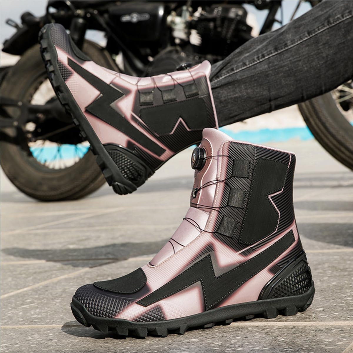 SDEQA Scarpe Moto Uomo in Pelle Rinforzate Stivali Equitazione | Stivali da Motociclista Traspirante Supporto della Caviglia, Suola Antiscivolo, Impugnatura per il Cambio di Marcia