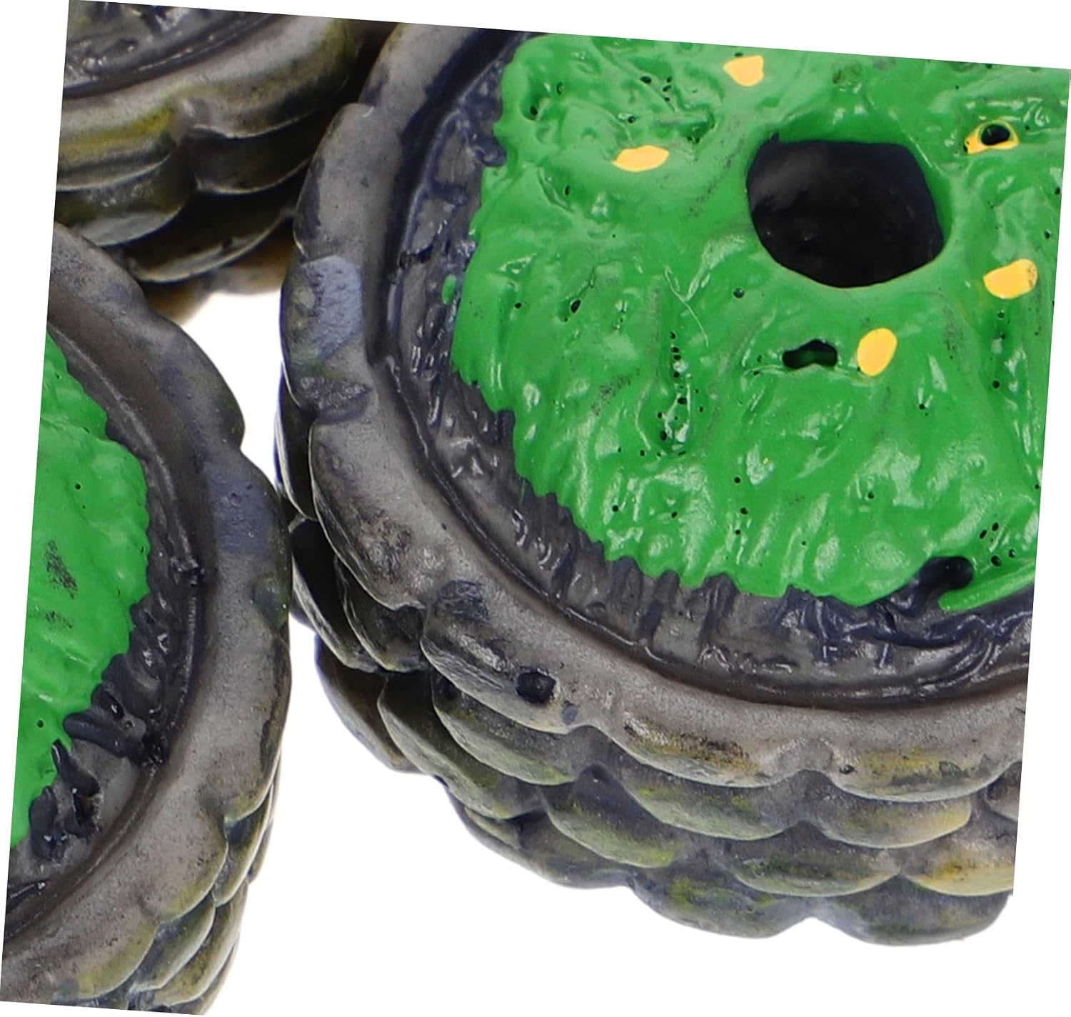 Kisangel 10pcs Miniature Landscape Model Tree Bases for Christmas Tree Base and Outdoor Decorative Flower Beds for Garden