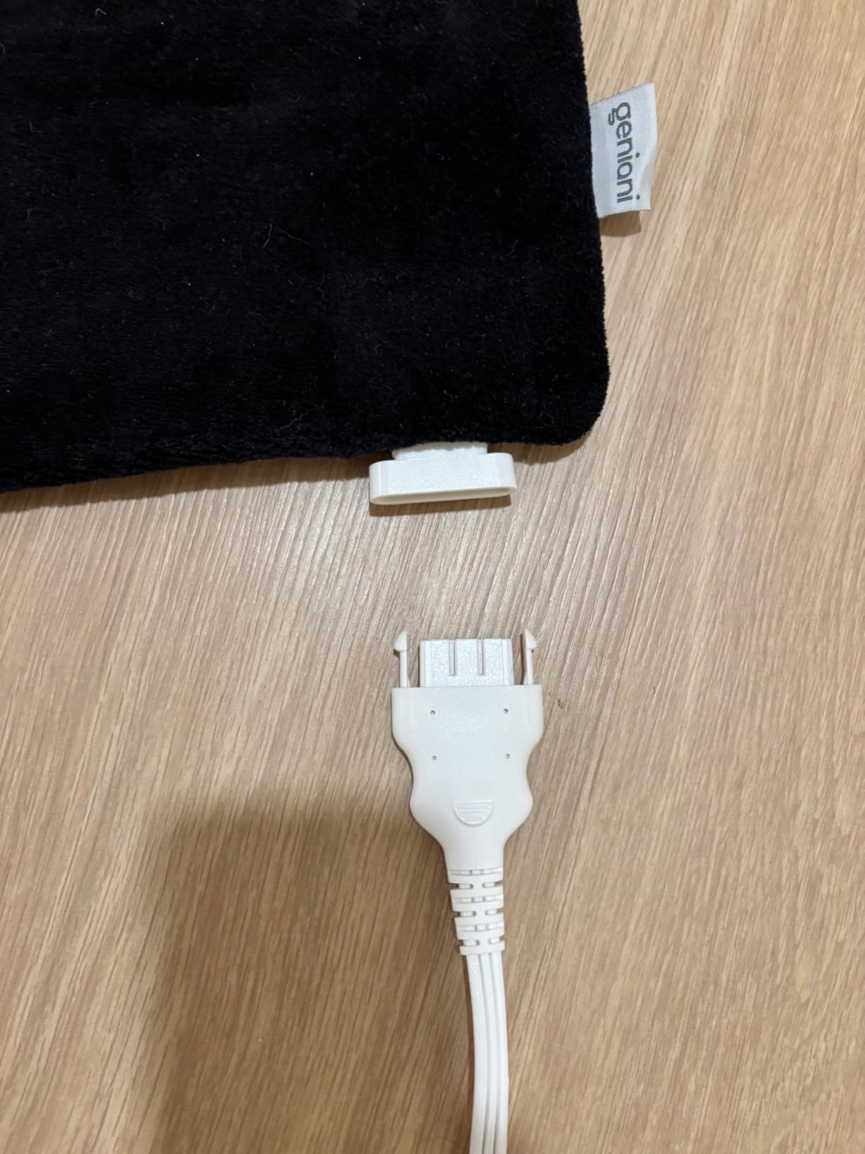 Cannot be washed, not hot enough