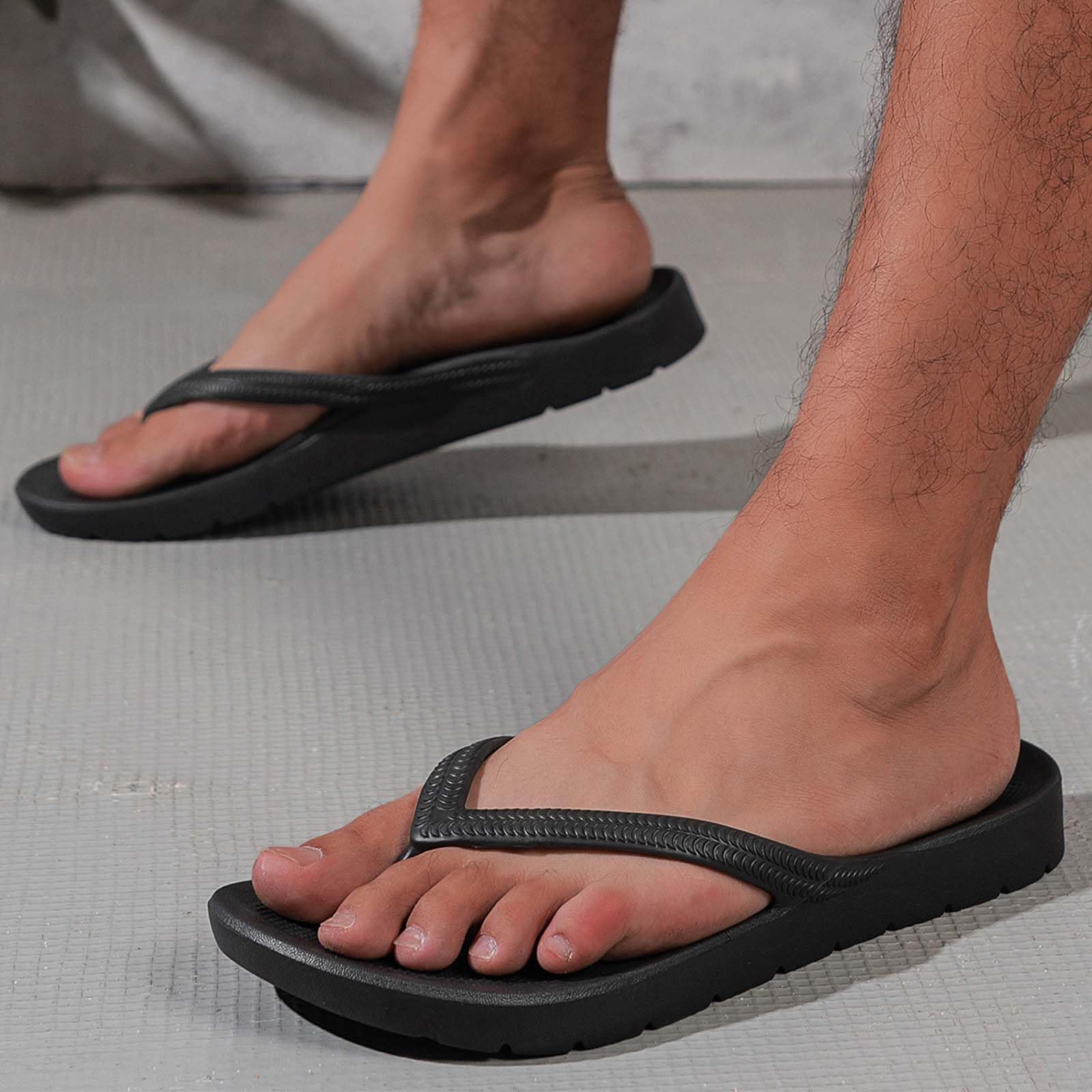 Flip Flops for Men with Arch Support Comfortable Slide Sandals Slip Resistant Shower Shoes Walking Thong Sandals,Black