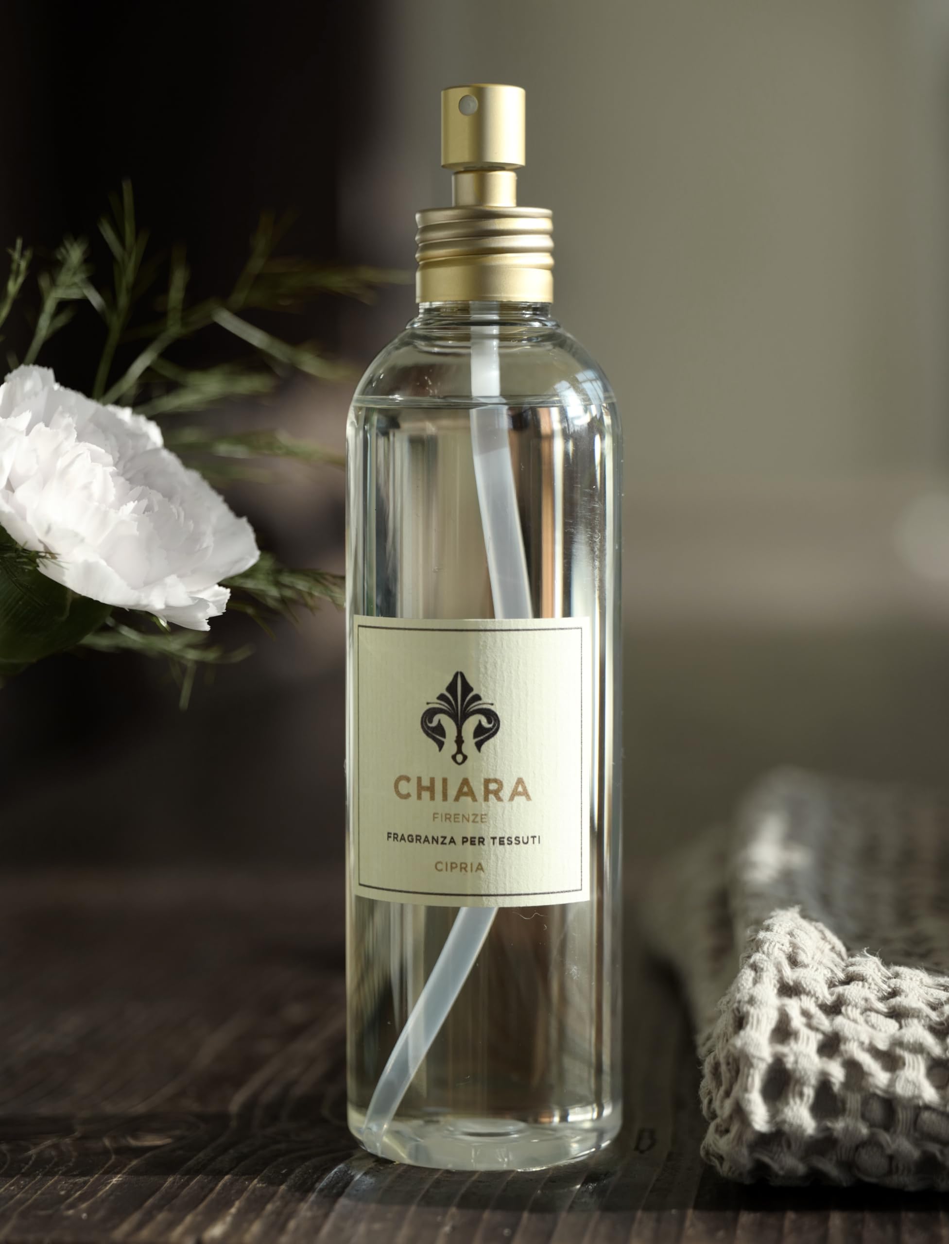 Chiara Firenze - FRAGRANZA Cardamomum 250ML Spray - Made in Italy - Foglie di Mandarino - Cardamomo - Legno di Cedro