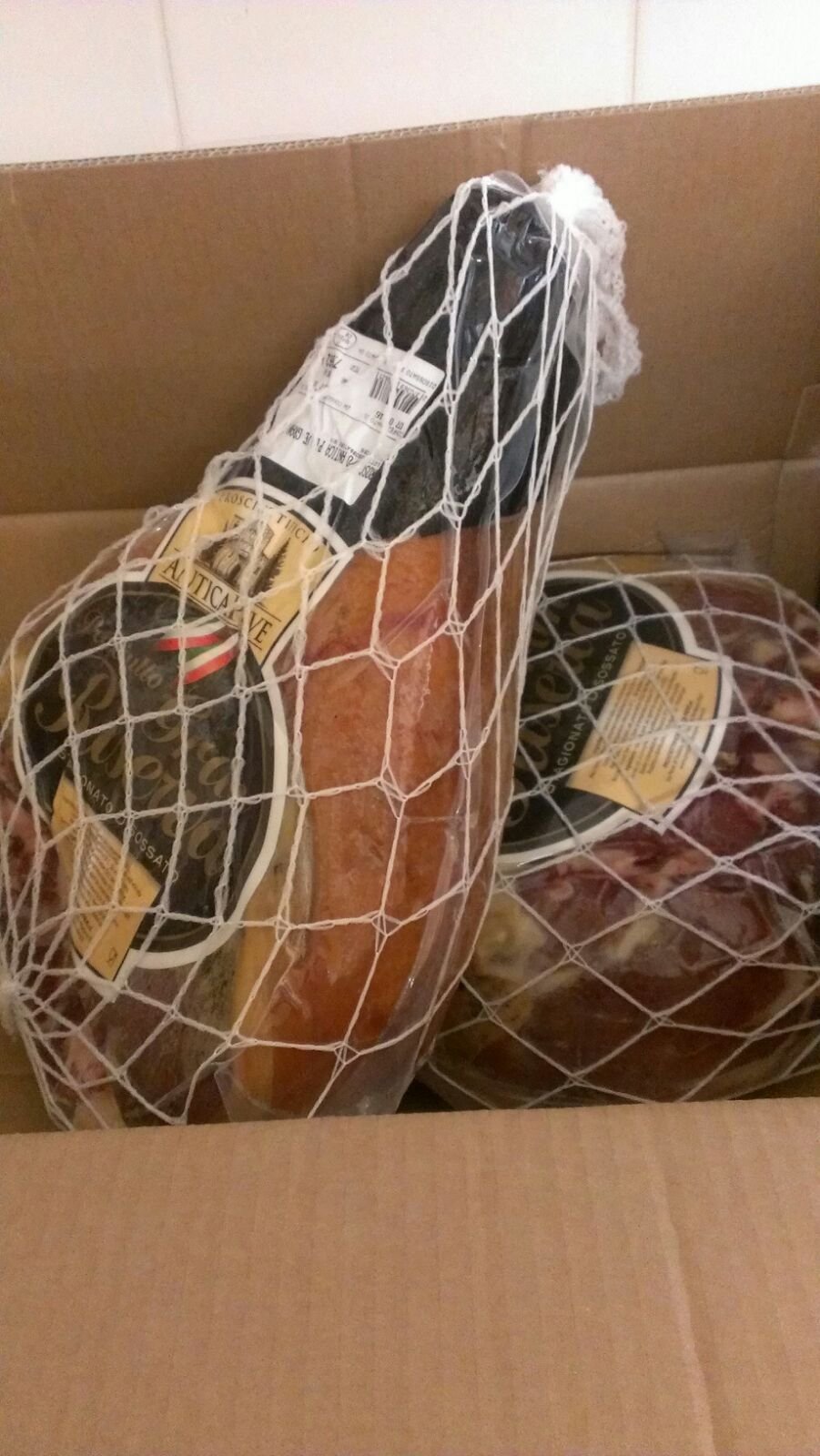 PROSCIUTTO CRUDO DISOSSATO GRAN RISERVA 1/2 S/V PESO Kg. 3,500/4,00