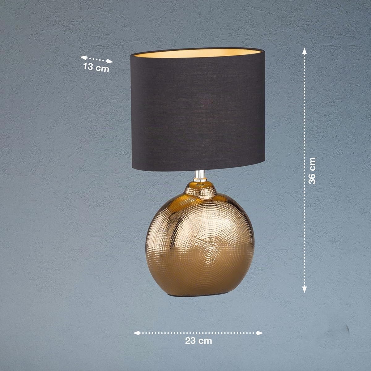Fischer & Honsel Lampada da tavolo, foro, color bronzo anticato, paralume in tessuto, nero chintz, interno dorato, lunghezza: 23,00 cm, larghezza: 13,00 cm, altezza: 36,00 cm, con interruttore a cavo,