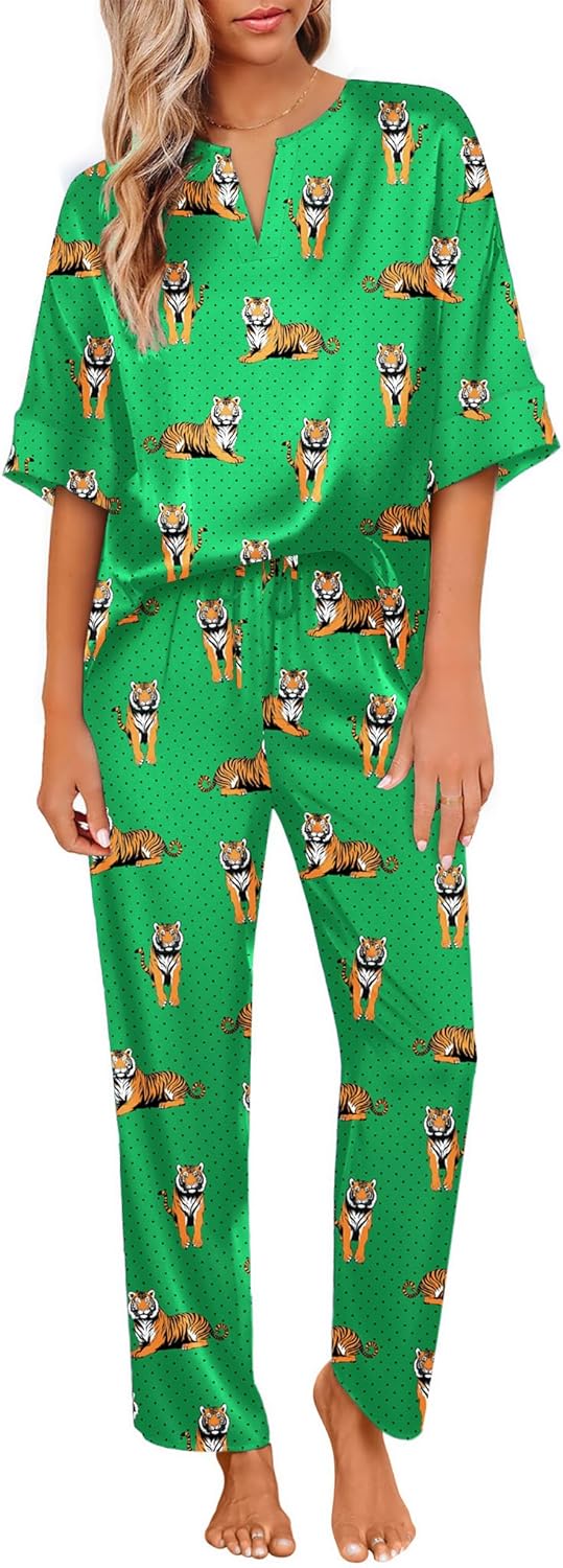 Ekouaer Satin Pajama Set Womens Silk Short Sleeve V Neck Shirt with Long Pant Soft Loungewear Pjs Set