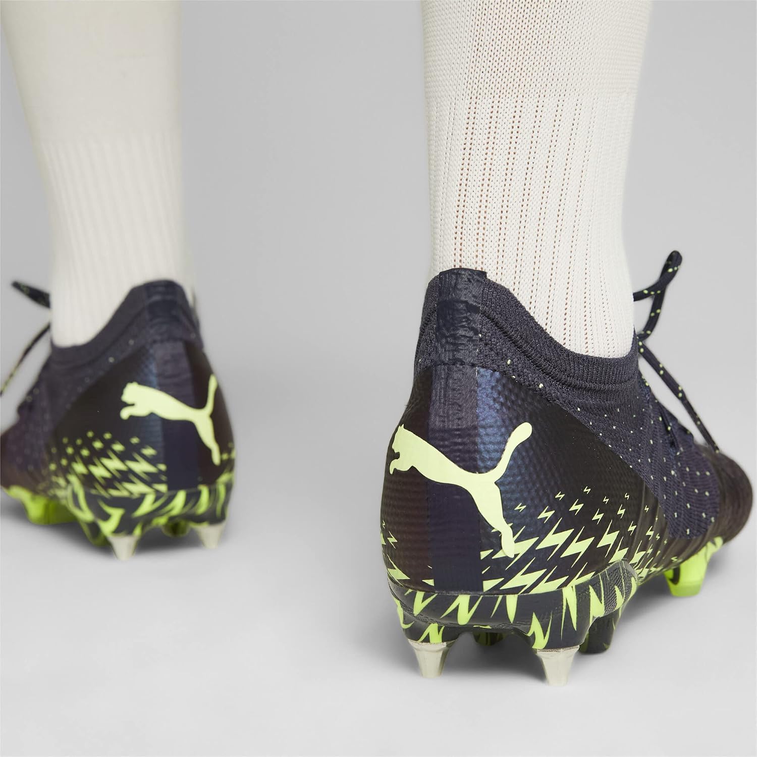 PUMA プーマ フューチャー Z 2.4 HG/AG(ネイビー×イエロー) 106996 01