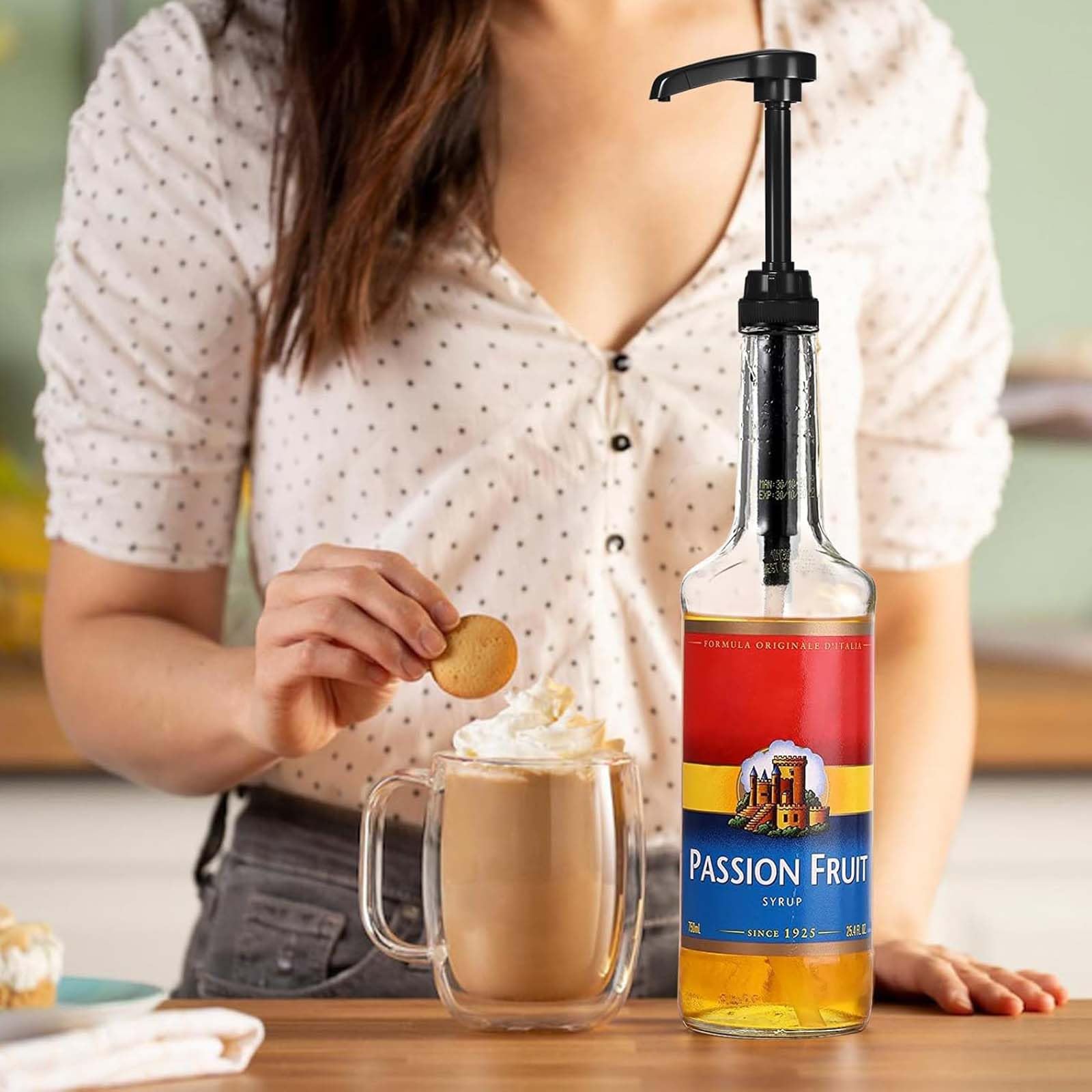 6 Pezzi Dispenser a Pompa per Sciroppo, Dispenser a Pompa, Dispenser Di Sciroppo Per Drink Succhi, Dispenser per Sciroppi, per Bottiglie da 500 ml a 1000 ml, Viene Fornito con Tubi Lunghi(Nero)
