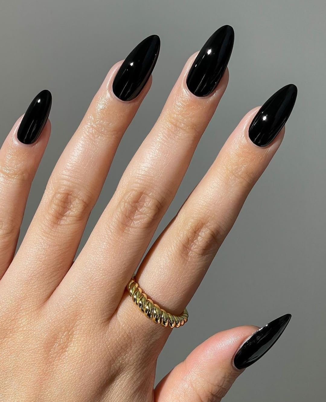 Artificial Nails: Glossy Black Solid Plain Color/Shape Long Stiletto (Set of 12 with nail glue, nail file, cuticle pusher, cleaning wipe)-image-4