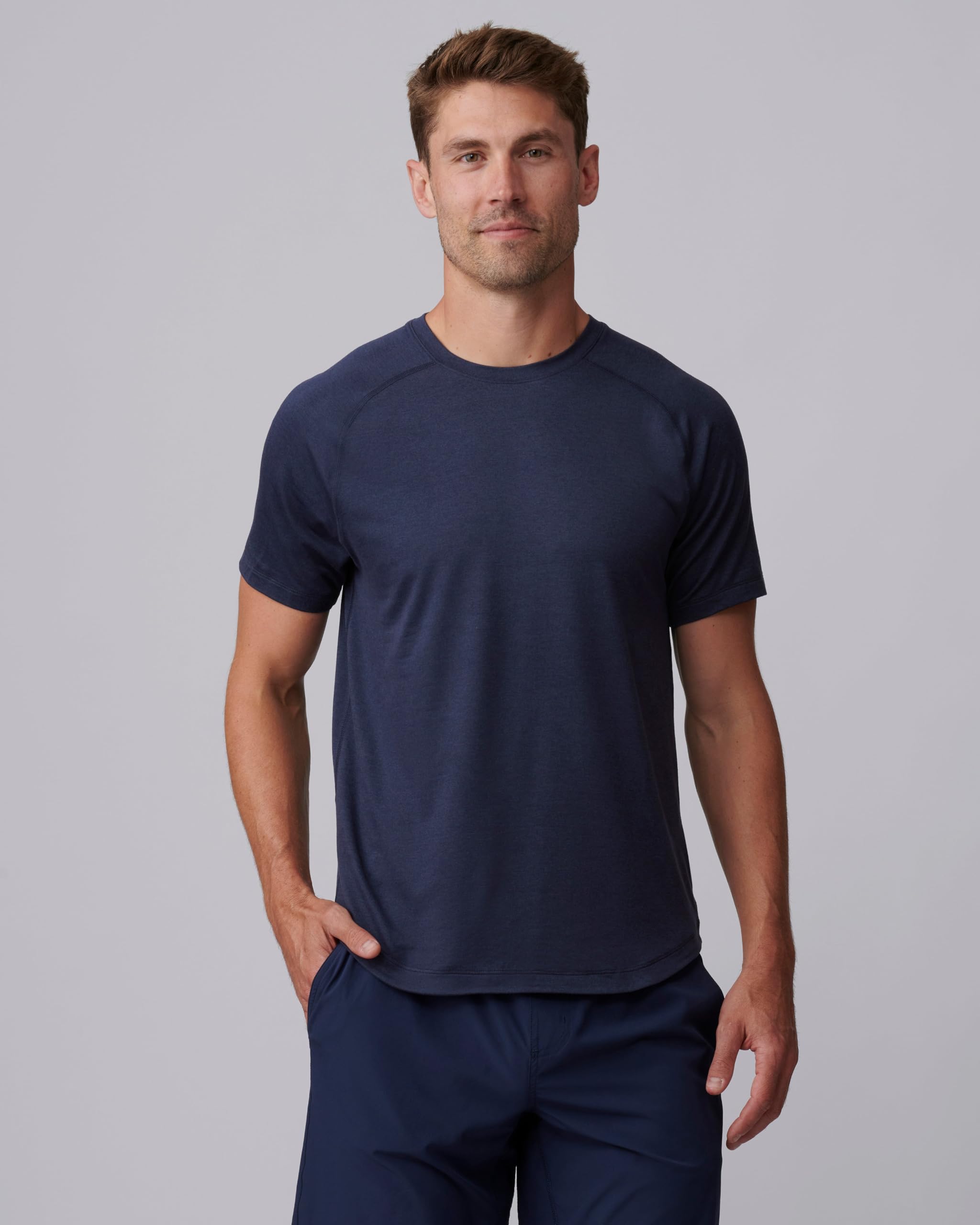 Rhone Atmosphere Tee - Camisas ultrasuaves para hombre, ligeras, absorben la humedad, antiolor
