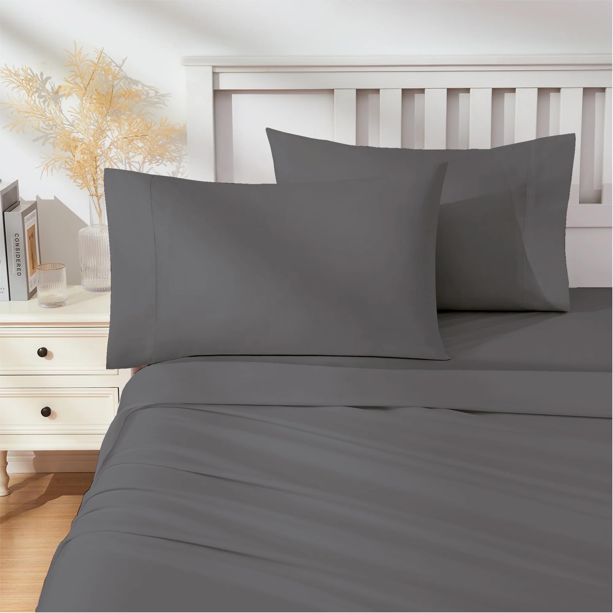 Maple Threads Polycotton Fitted Sheet, 52% Polyester 48% Cotton, Easy Care (Charcoal, King)