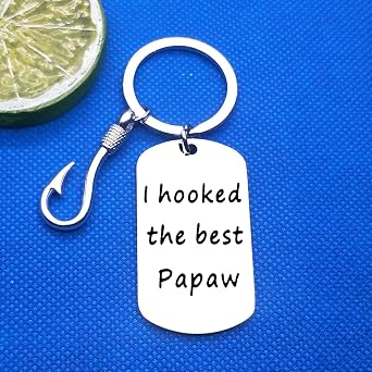 Baixian Grandad Keychain Gifts from Grandson Granddaughter Grandfather Jewelry I Hooked The Best Papaw Keyring Best Grandad Keychain Grandpa Gifts for Christmas Birthday Father's Day Gifts from Grandchild, Silver, Small