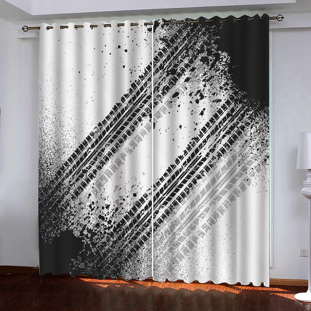 Rideaux et draperies occultants pour créer un espace cinéma au salon