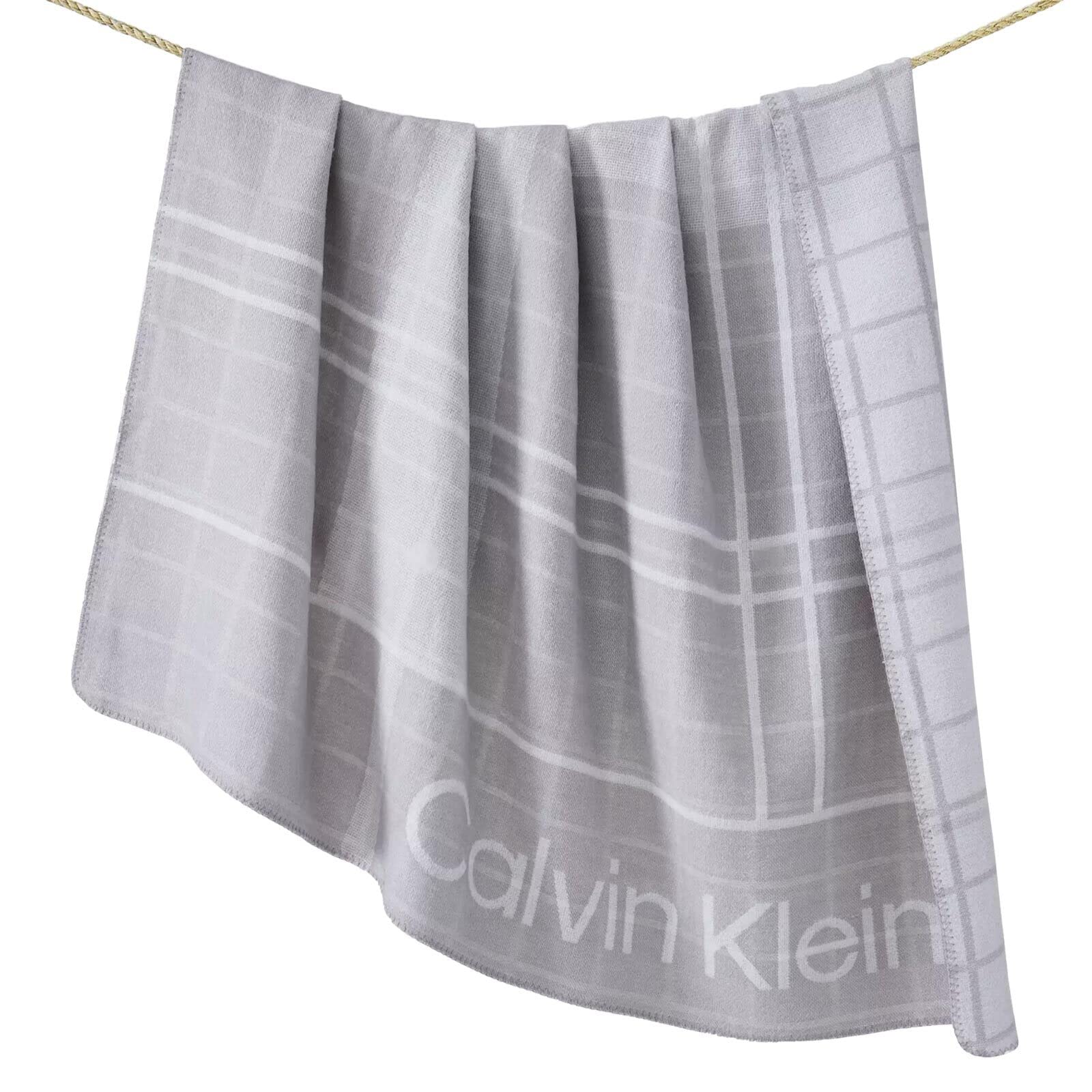 Calvin Klein Offset Plaid Logo One Size Throw, 127 X 178 CM, Polyester (Grey)