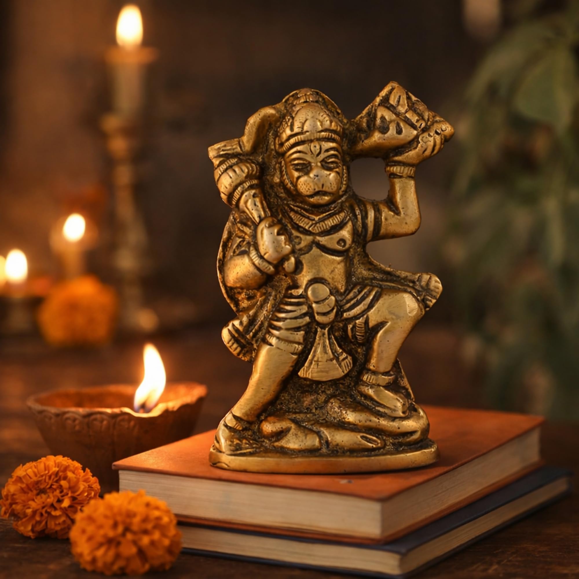 100% Pure Brass Hanuman Ji Murti for Home Puja (Size: 8 cm) | Lord Hanuman Idol for Desk, Car Dashboard and Home Decor | Balaji Idol | Bajrangbali Murti | Bahubali Hanuman Idol